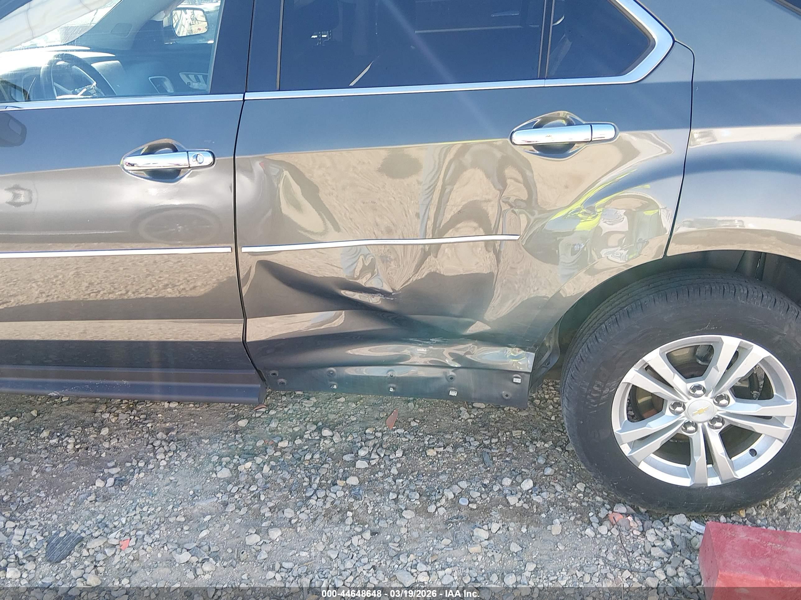 CHEVROLET EQUINOX image 6