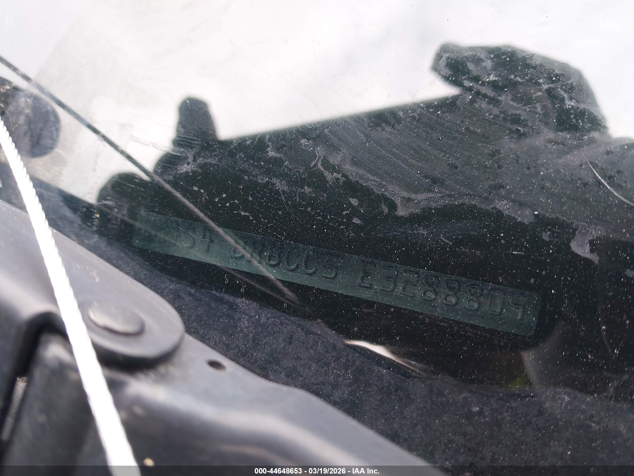 SUBARU OUTBACK image 9