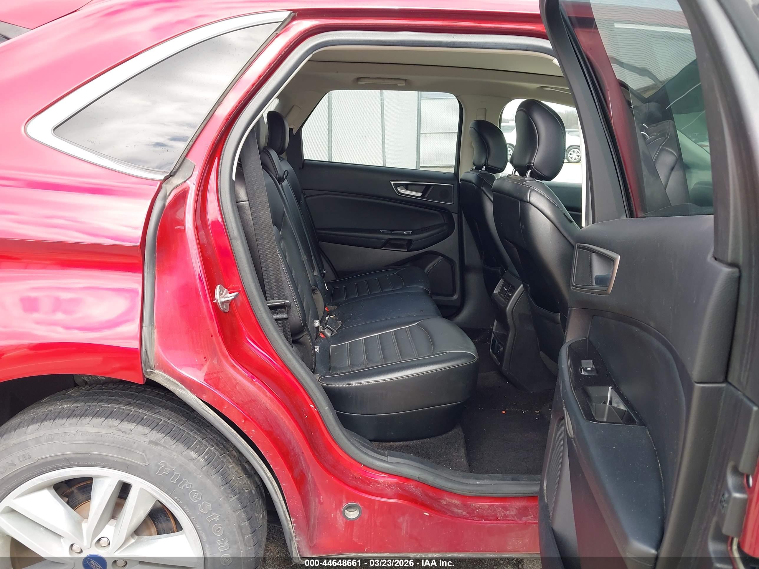 FORD EDGE image 8