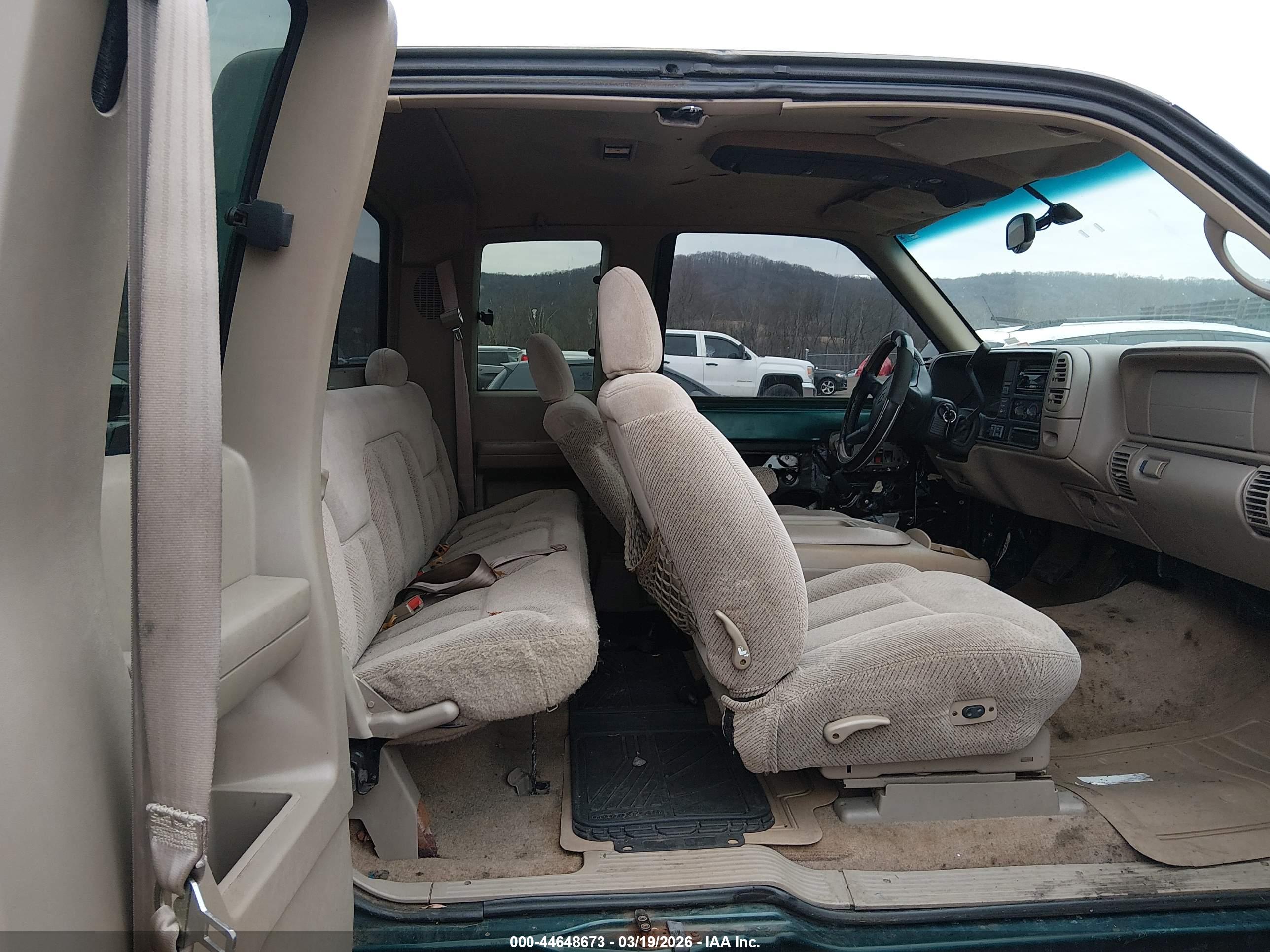 CHEVROLET K1500 image 8
