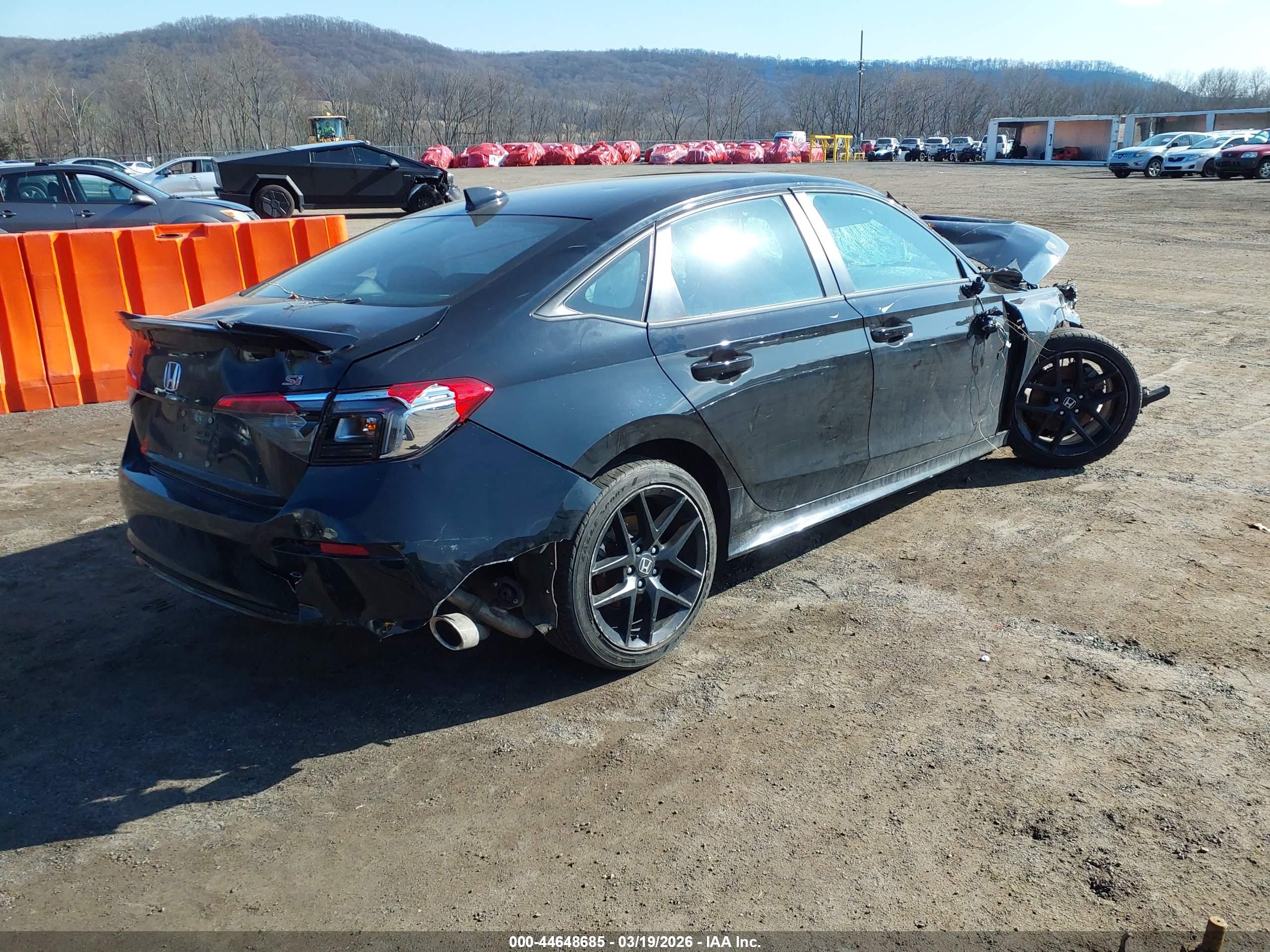 HONDA CIVIC image 4