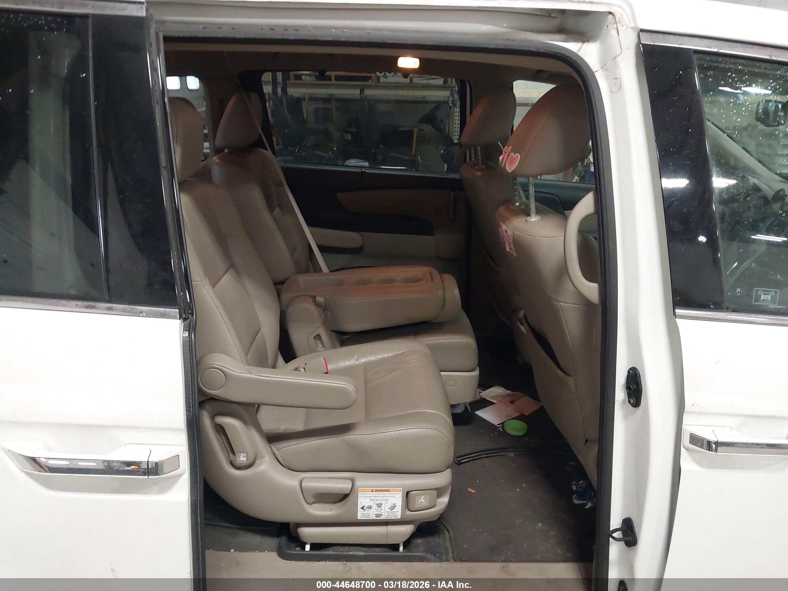 HONDA ODYSSEY image 8