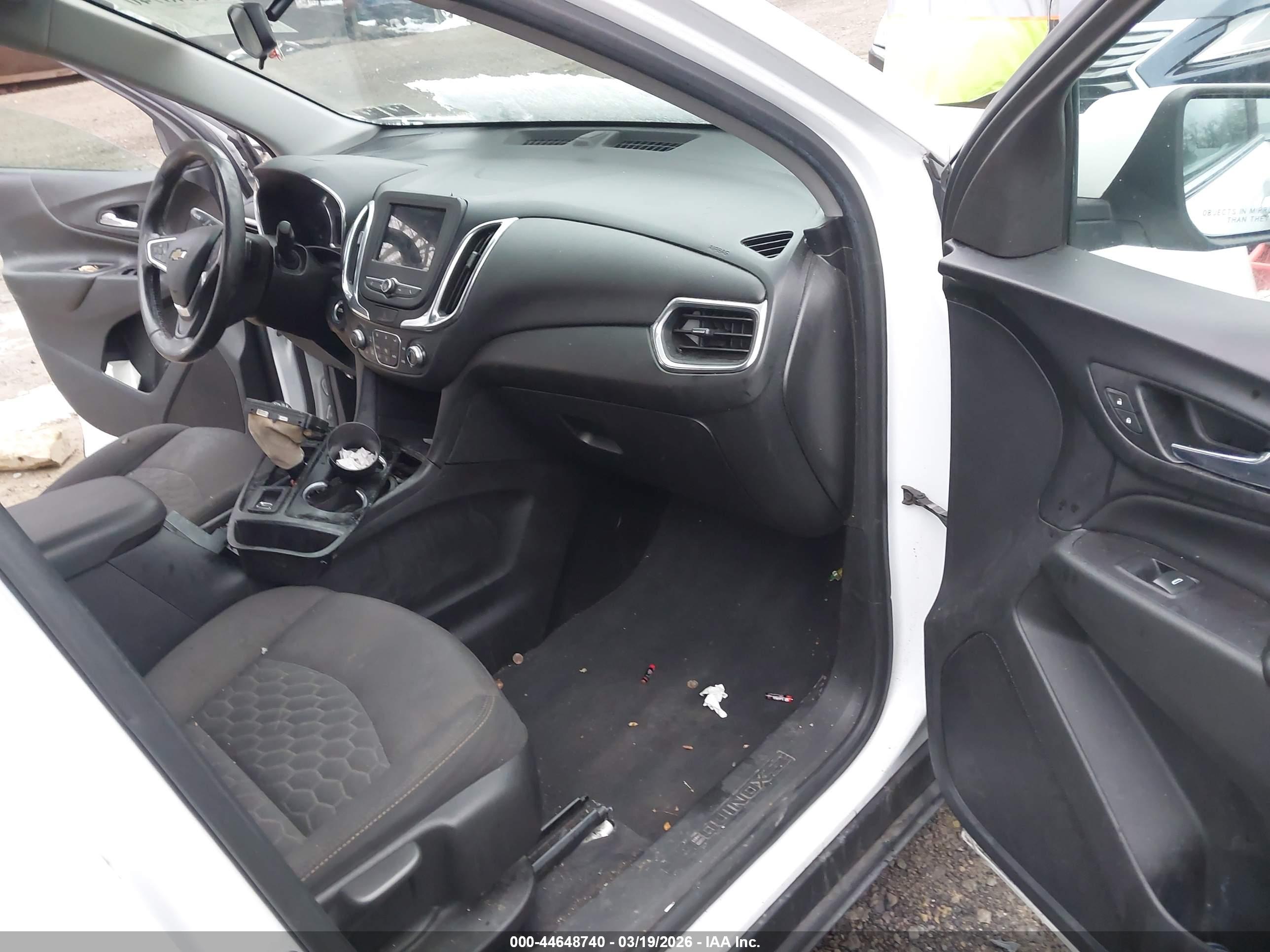 CHEVROLET EQUINOX image 5