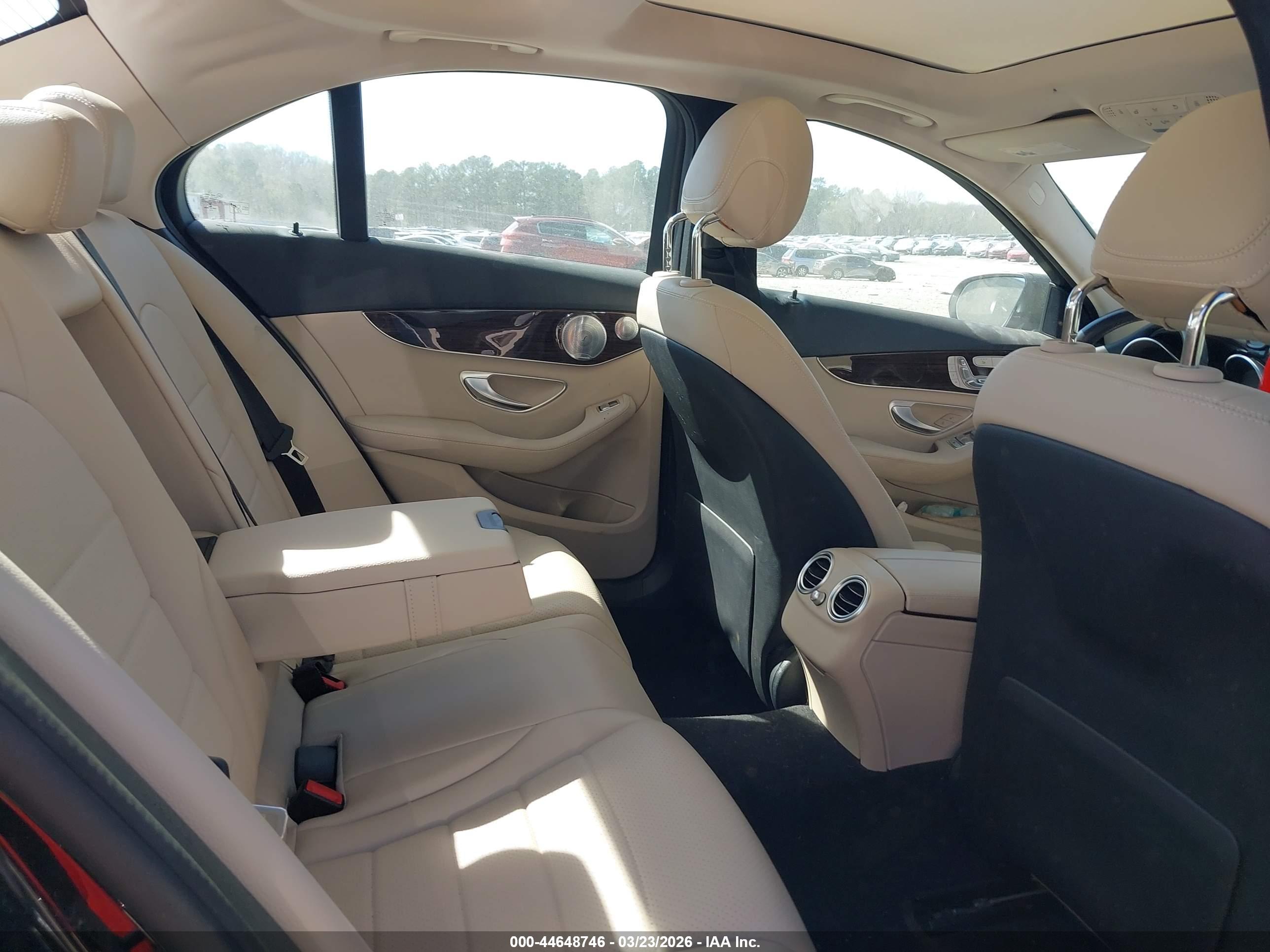 MERCEDES-BENZ C image 8