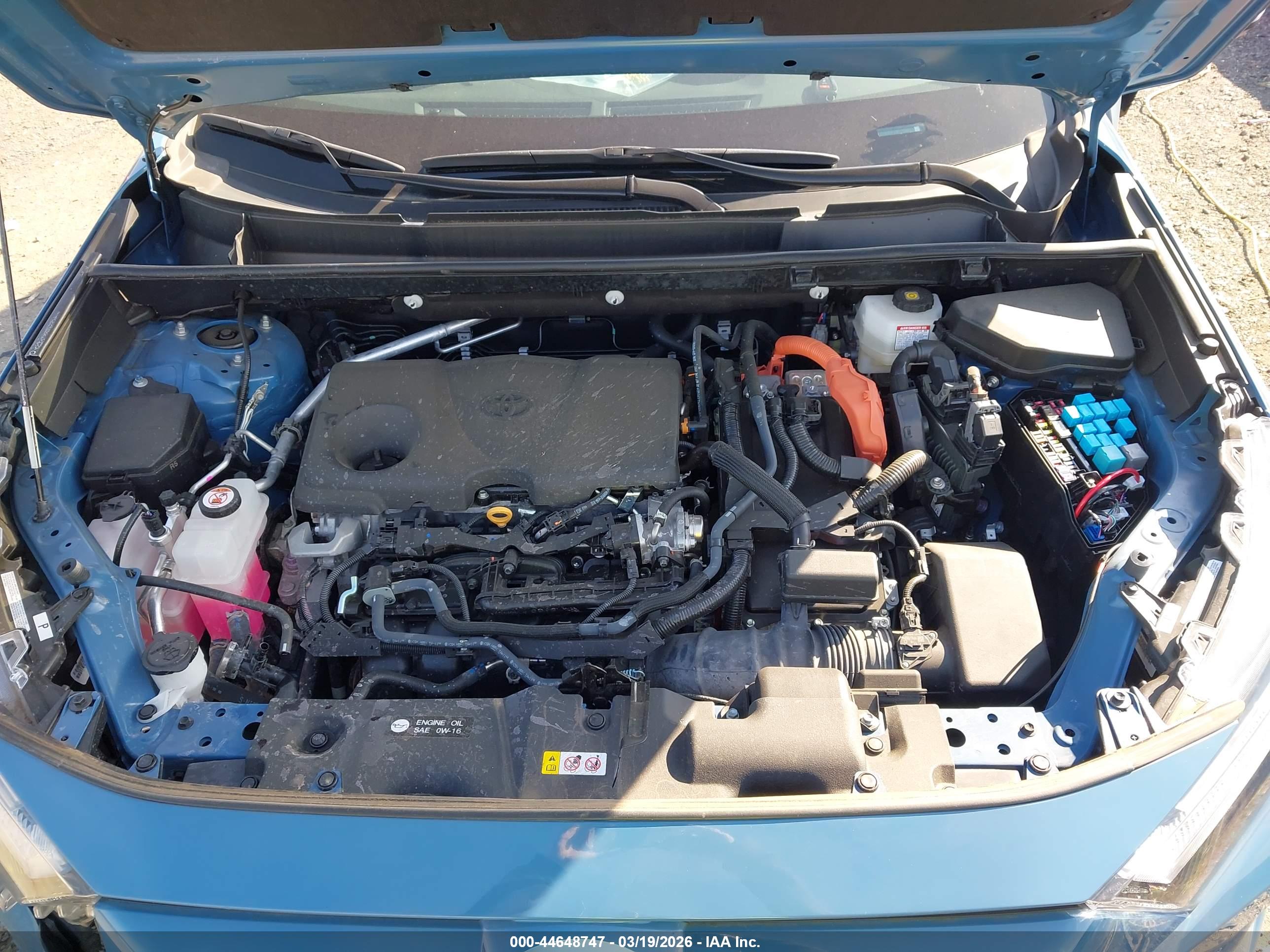 TOYOTA RAV4 image 10