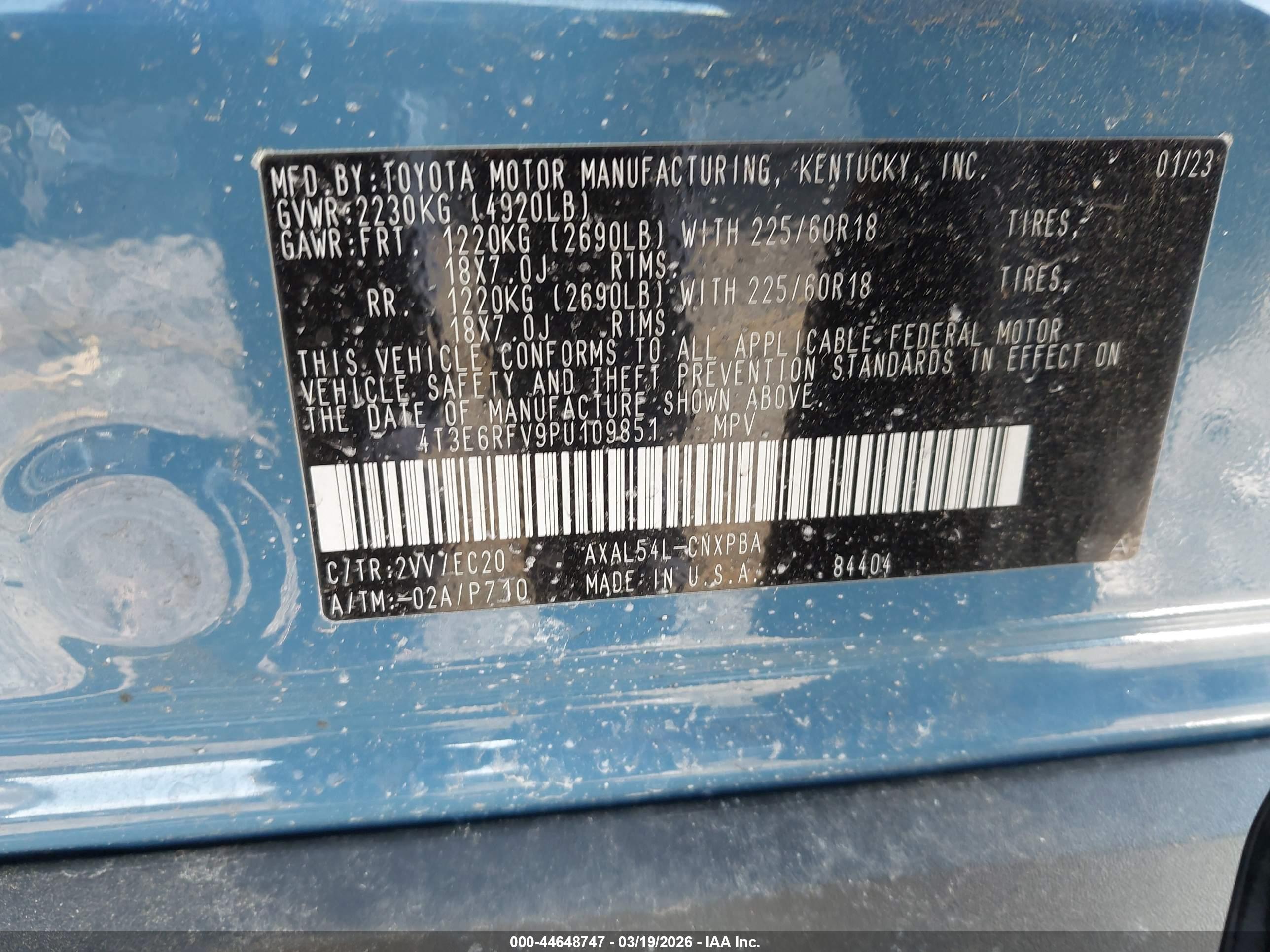 TOYOTA RAV4 image 9