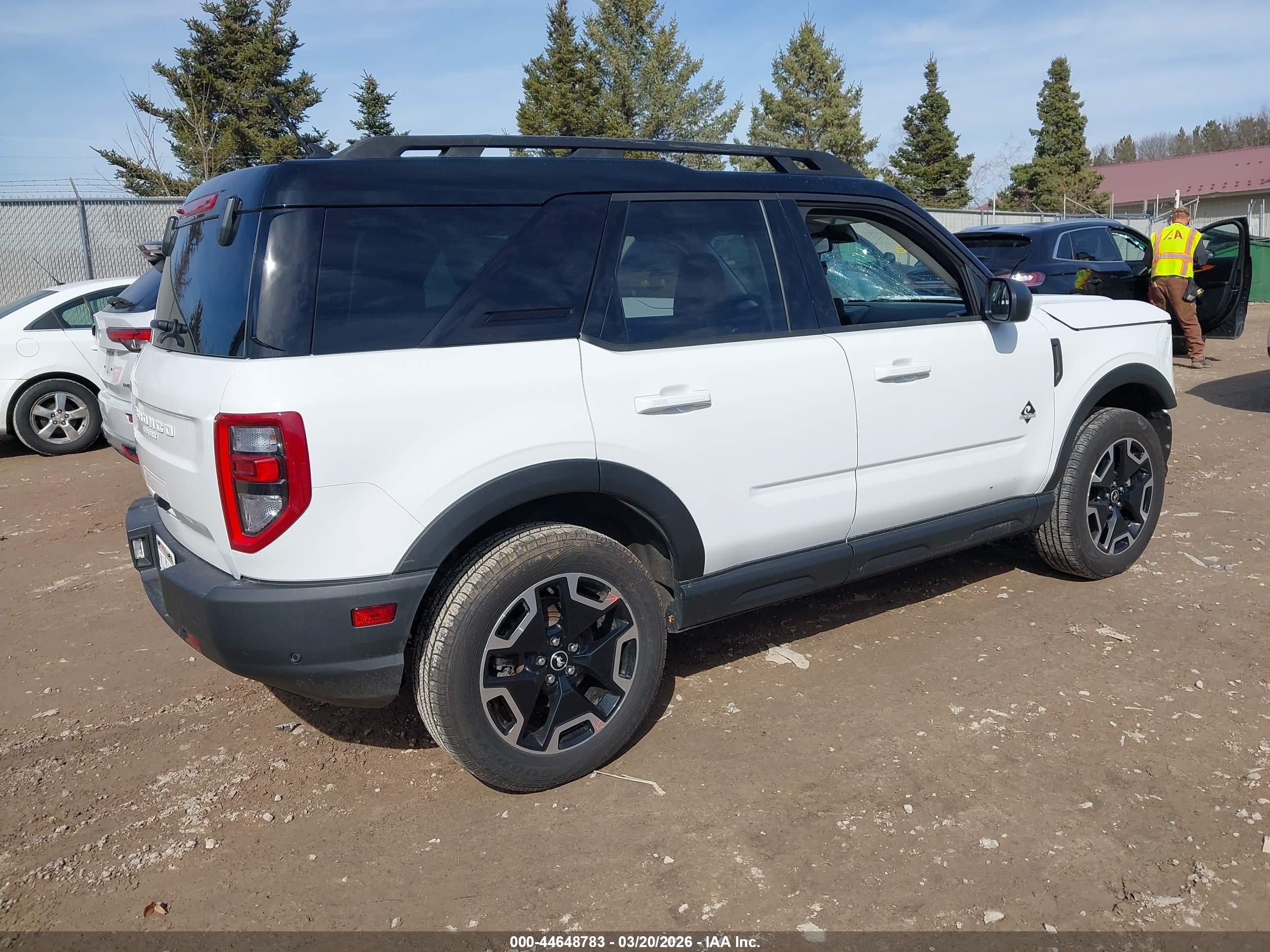 FORD BRONCO image 4