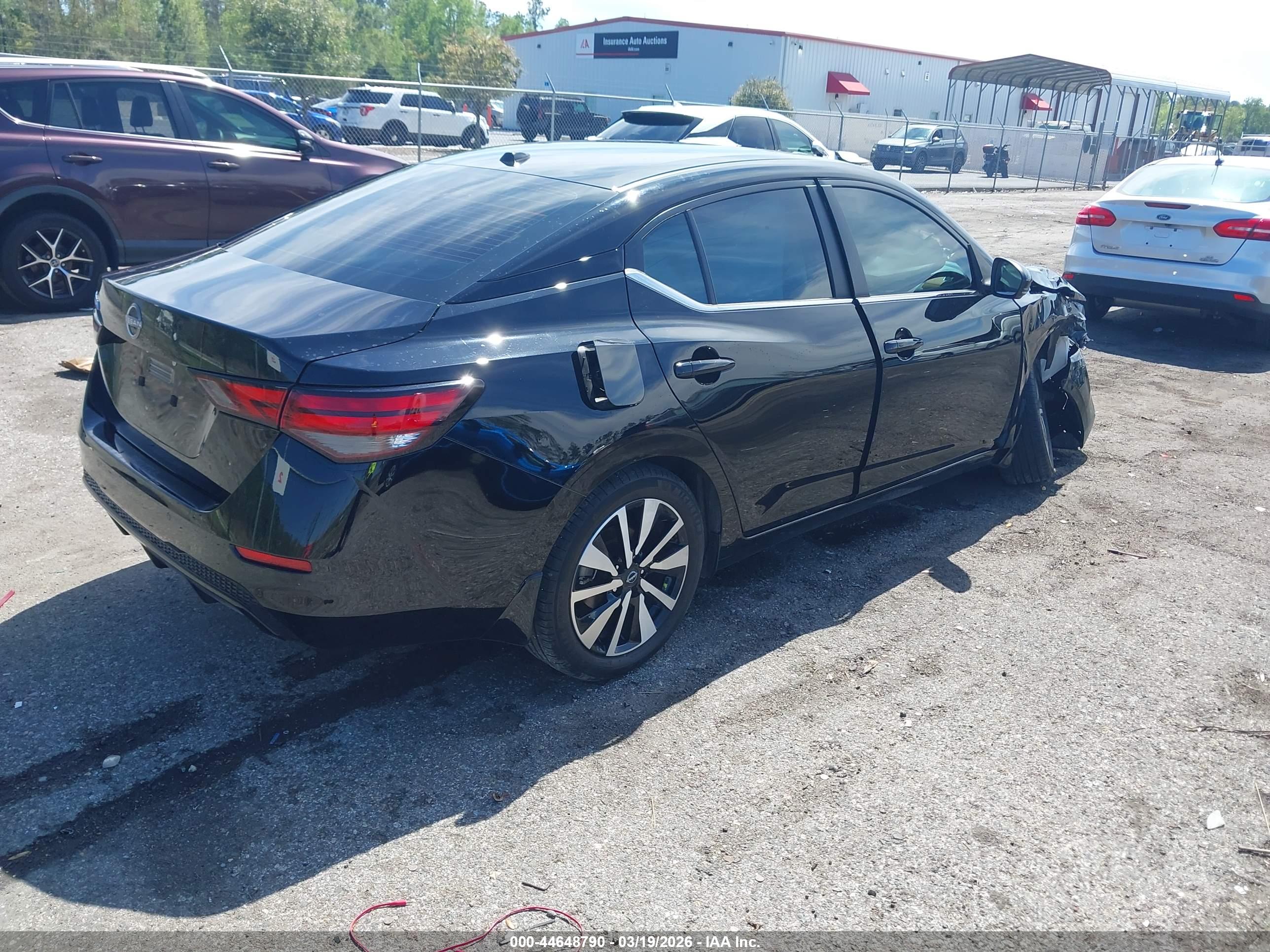 NISSAN SENTRA image 4