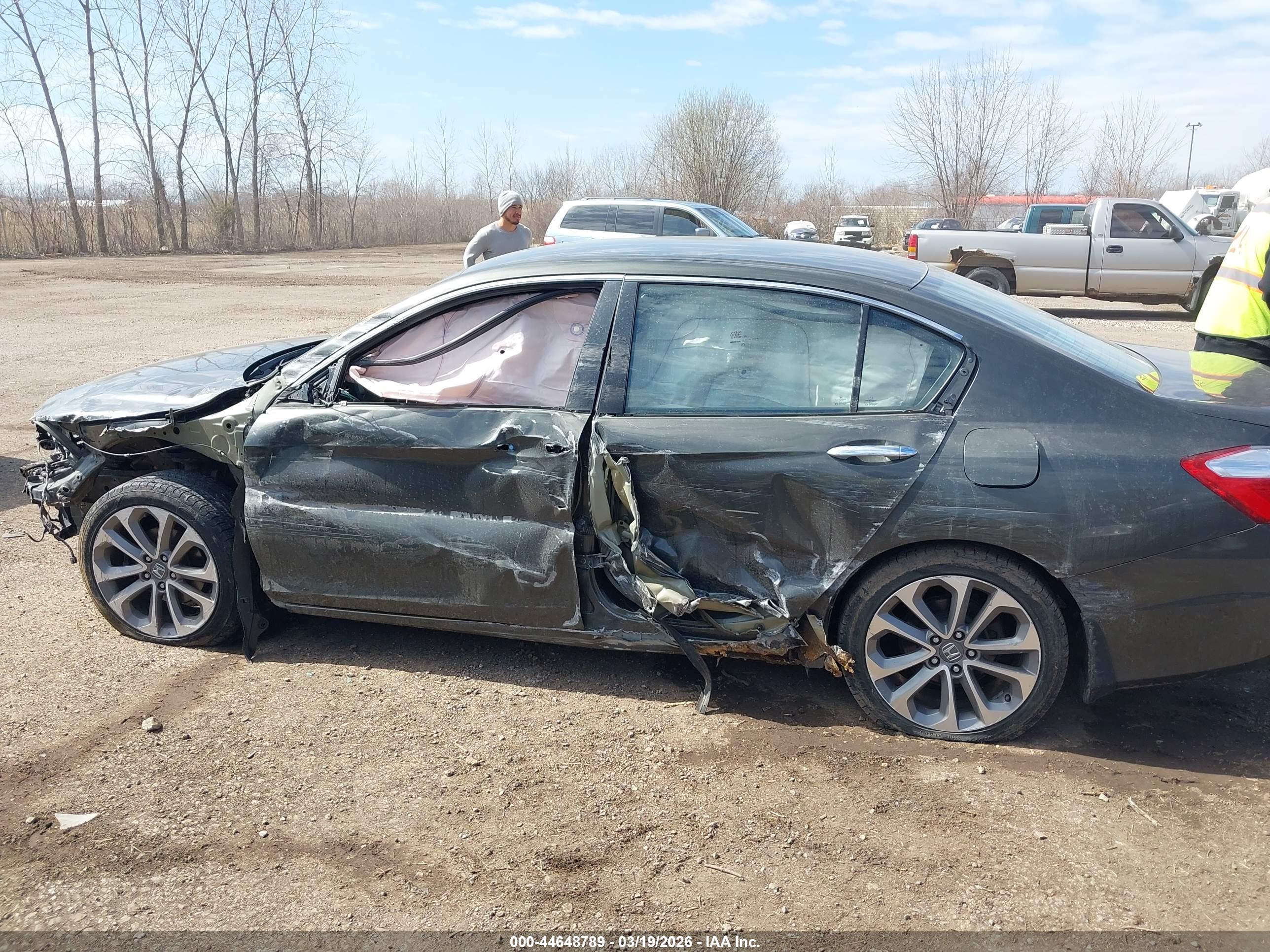 HONDA ACCORD image 6