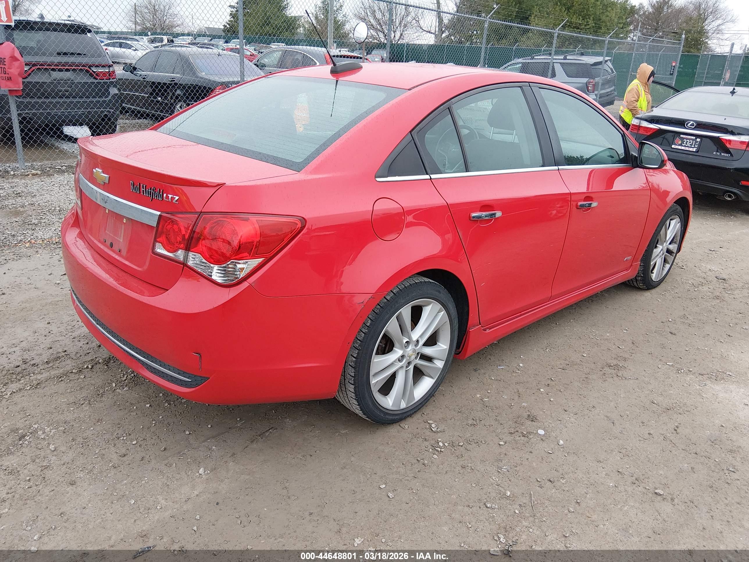 CHEVROLET CRUZE image 4