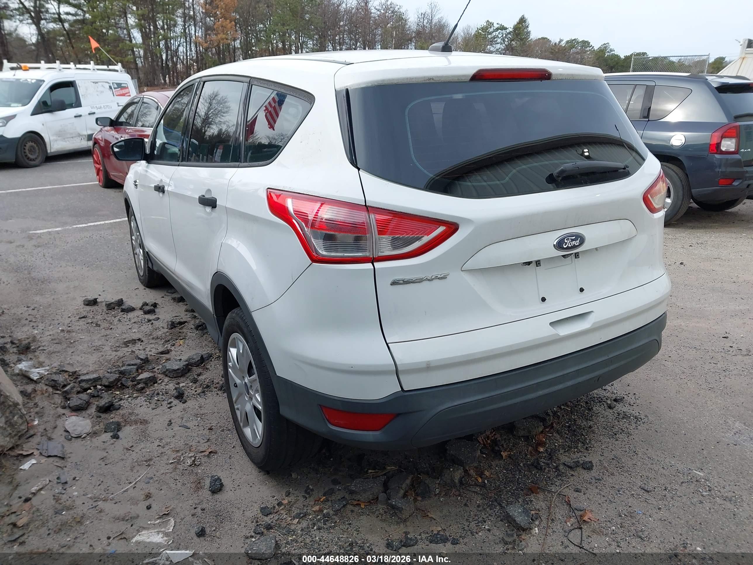 FORD ESCAPE image 3