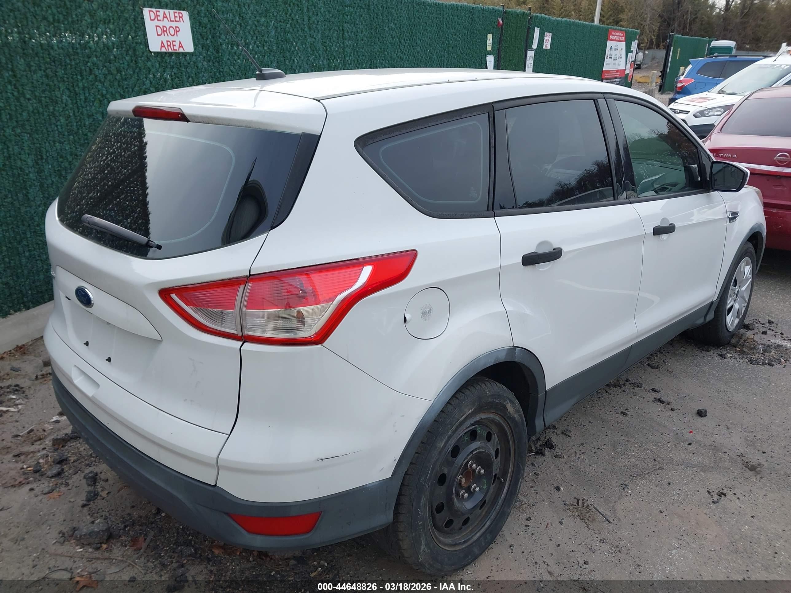 FORD ESCAPE image 4