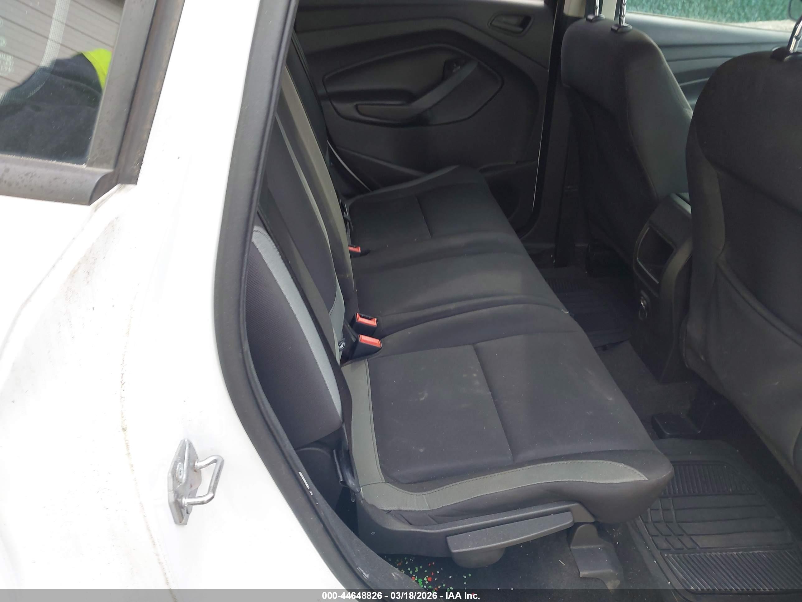 FORD ESCAPE image 8