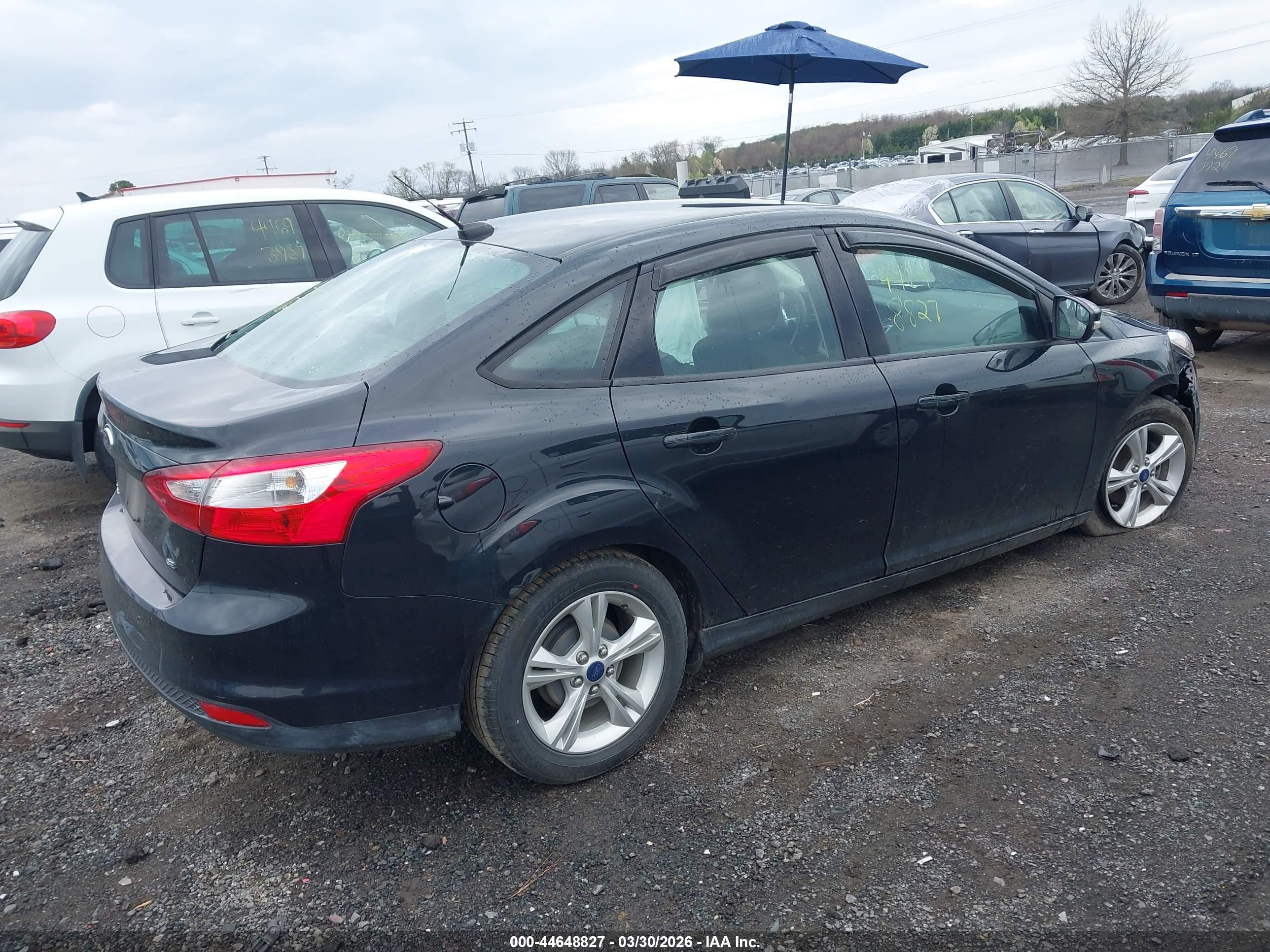 FORD FOCUS image 4