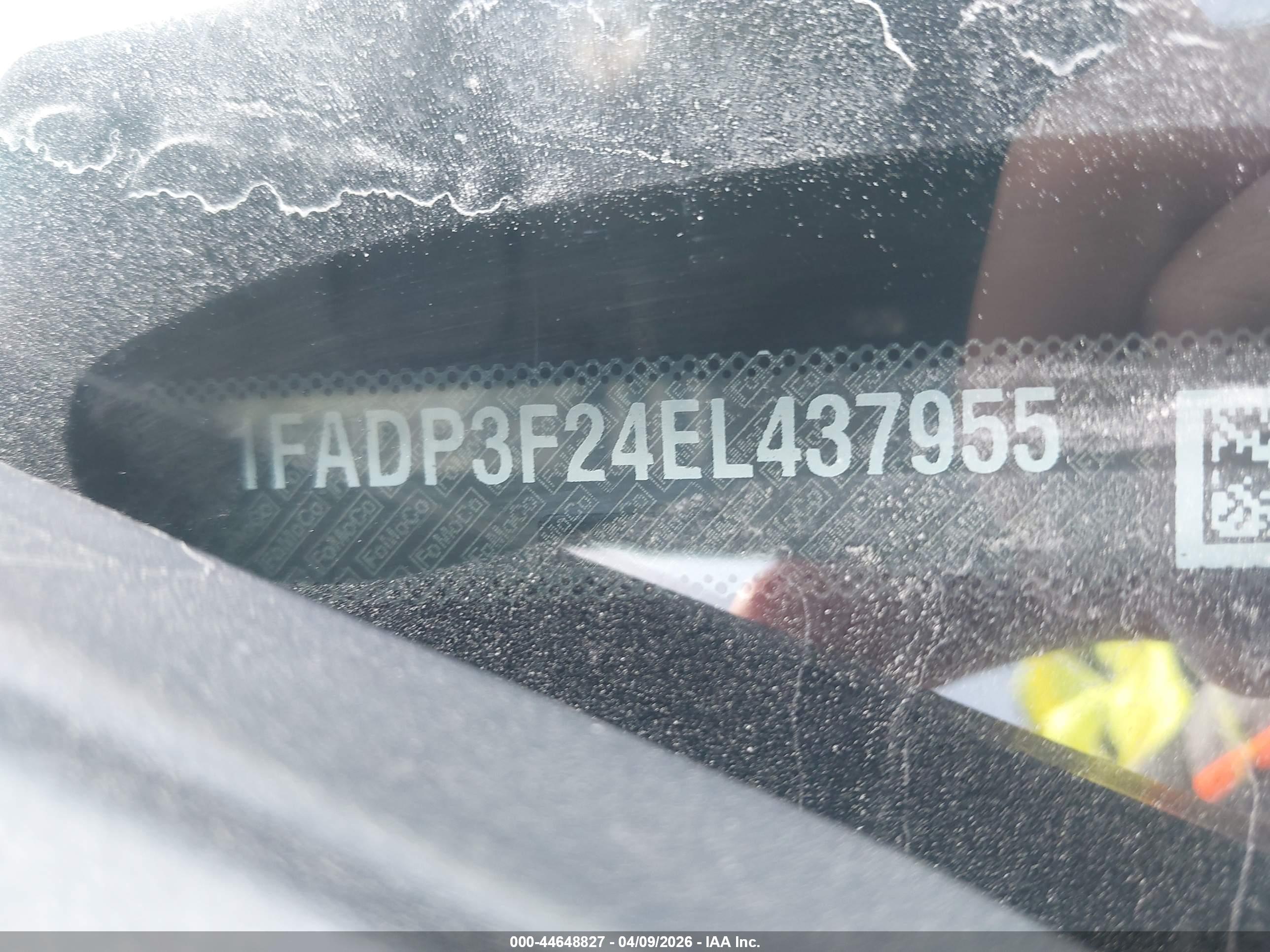FORD FOCUS image 9