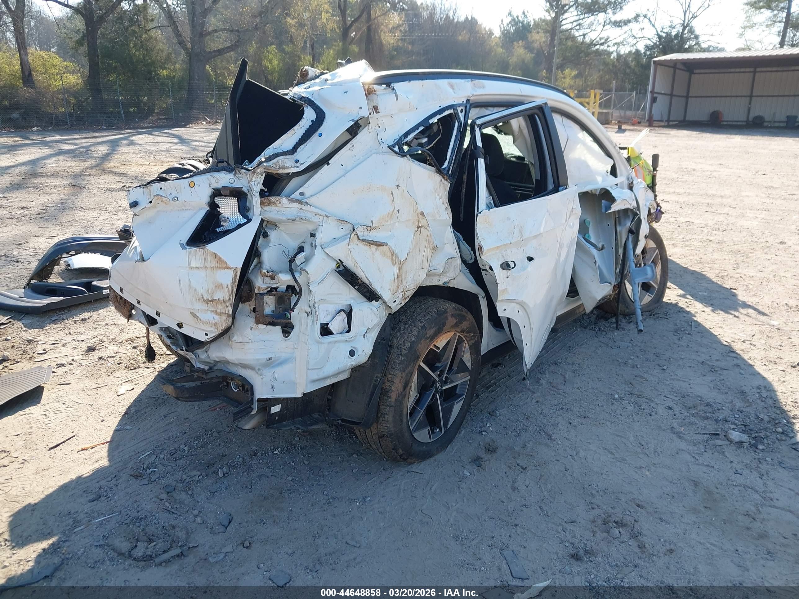 HYUNDAI TUCSON image 4