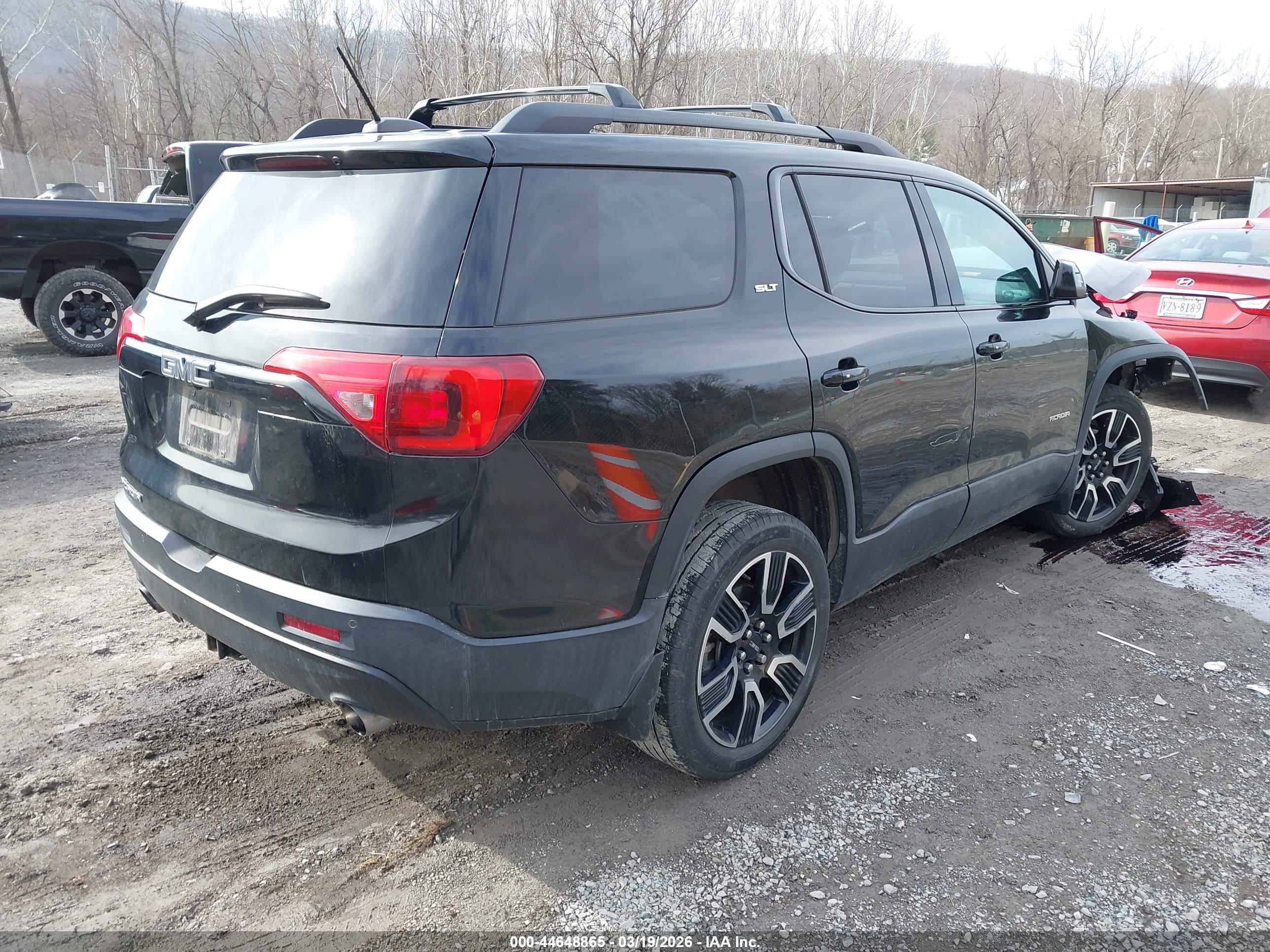 GMC ACADIA image 4