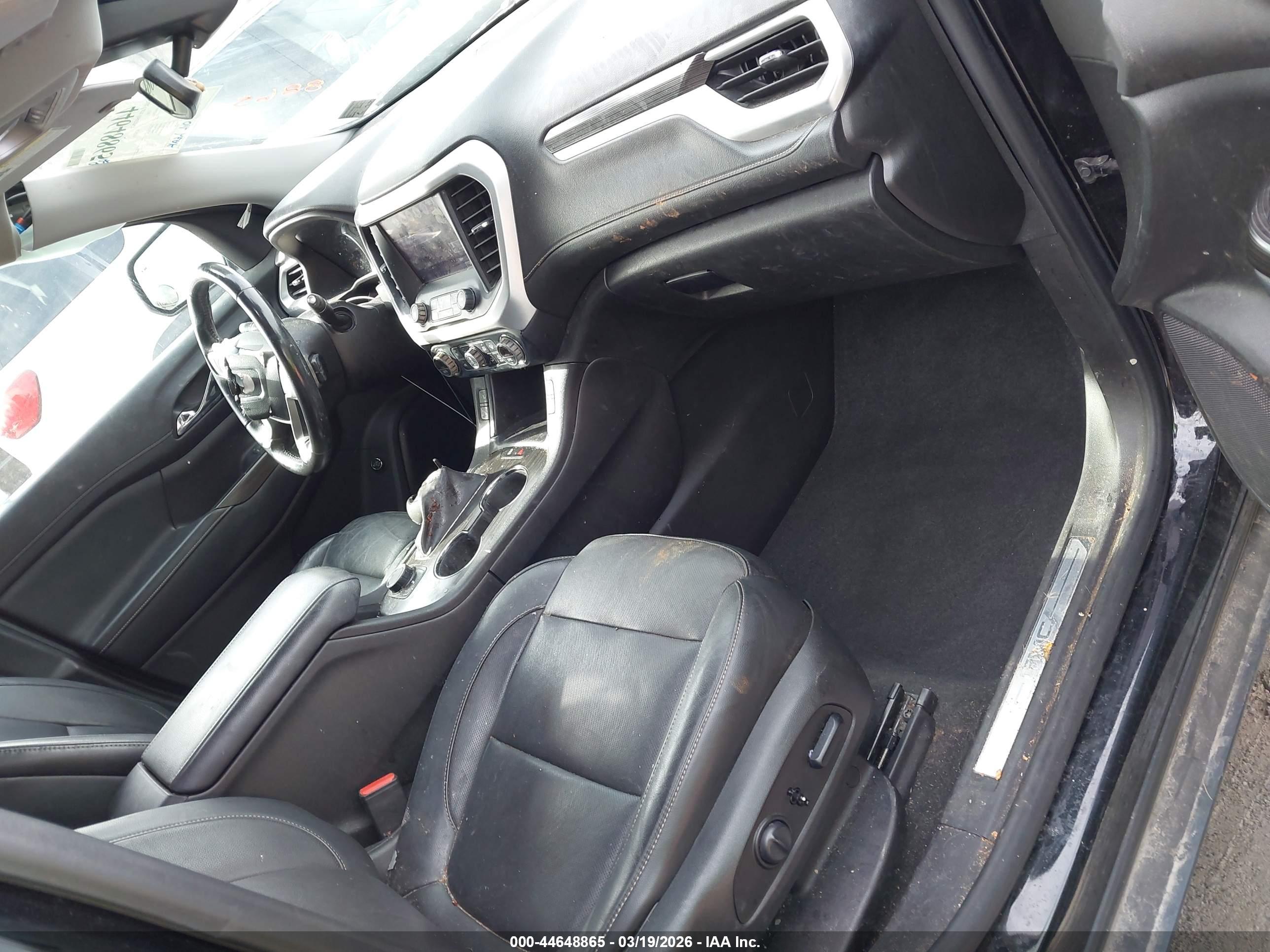 GMC ACADIA image 5