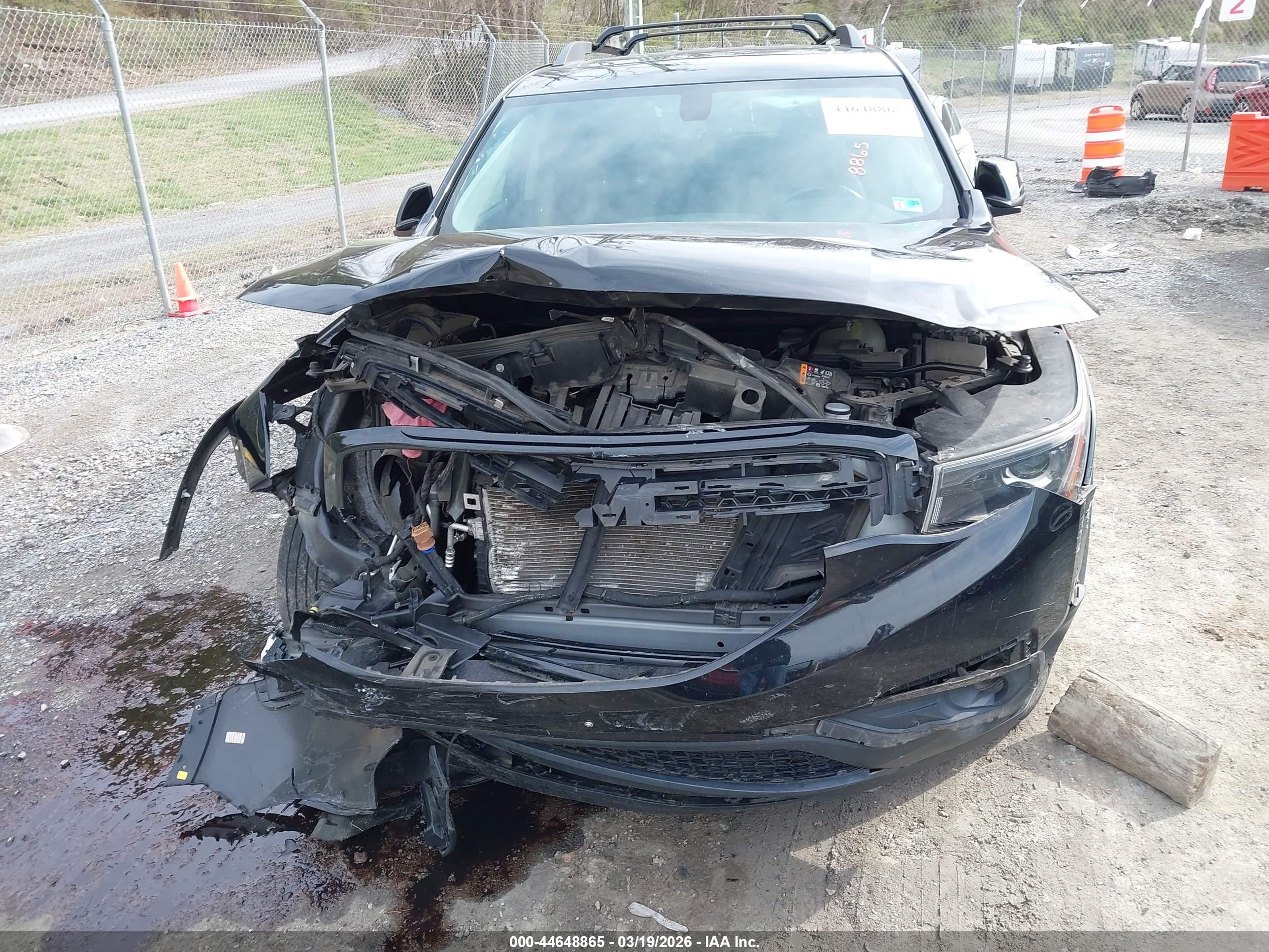 GMC ACADIA image 6
