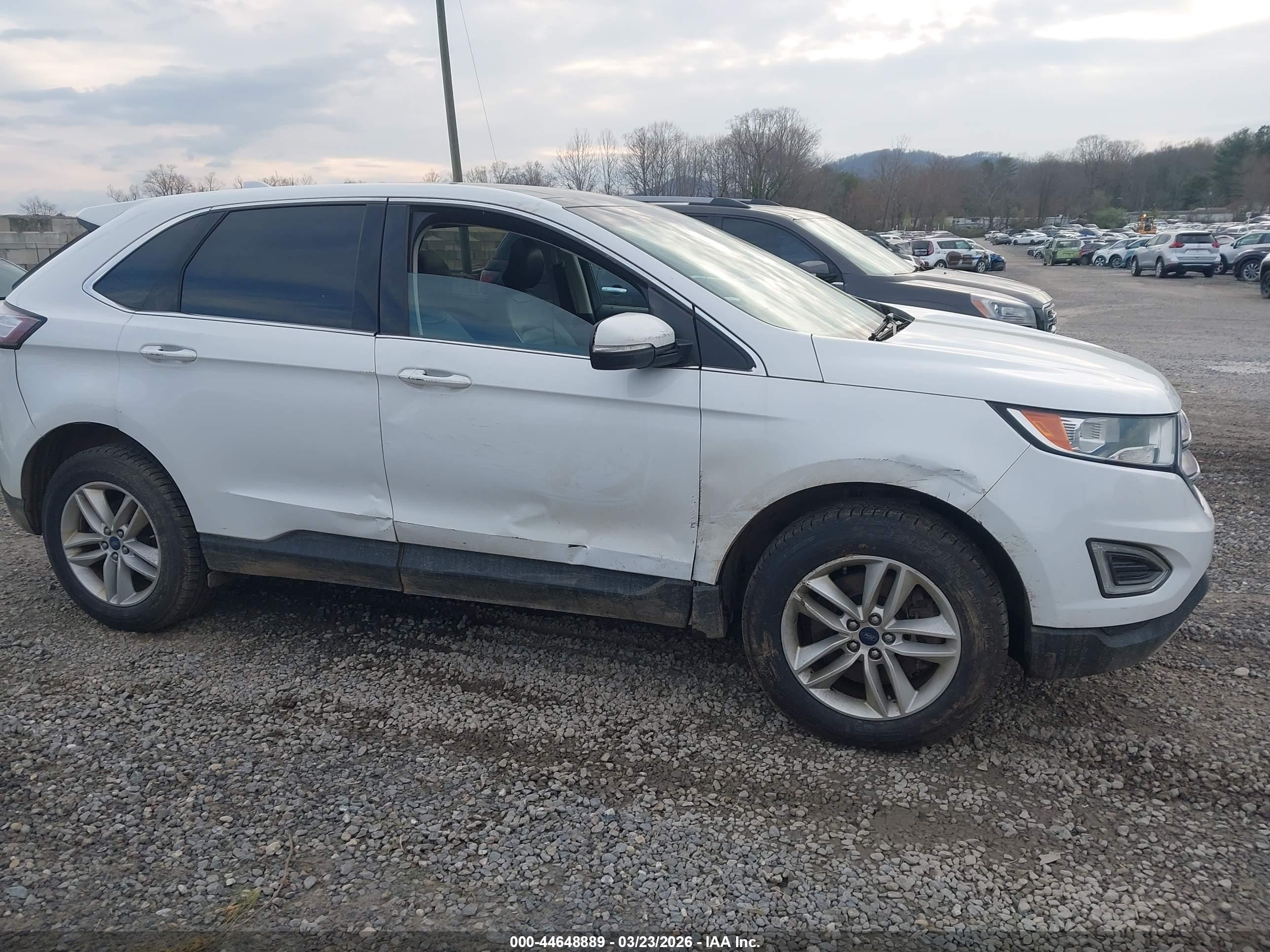 FORD EDGE image 6