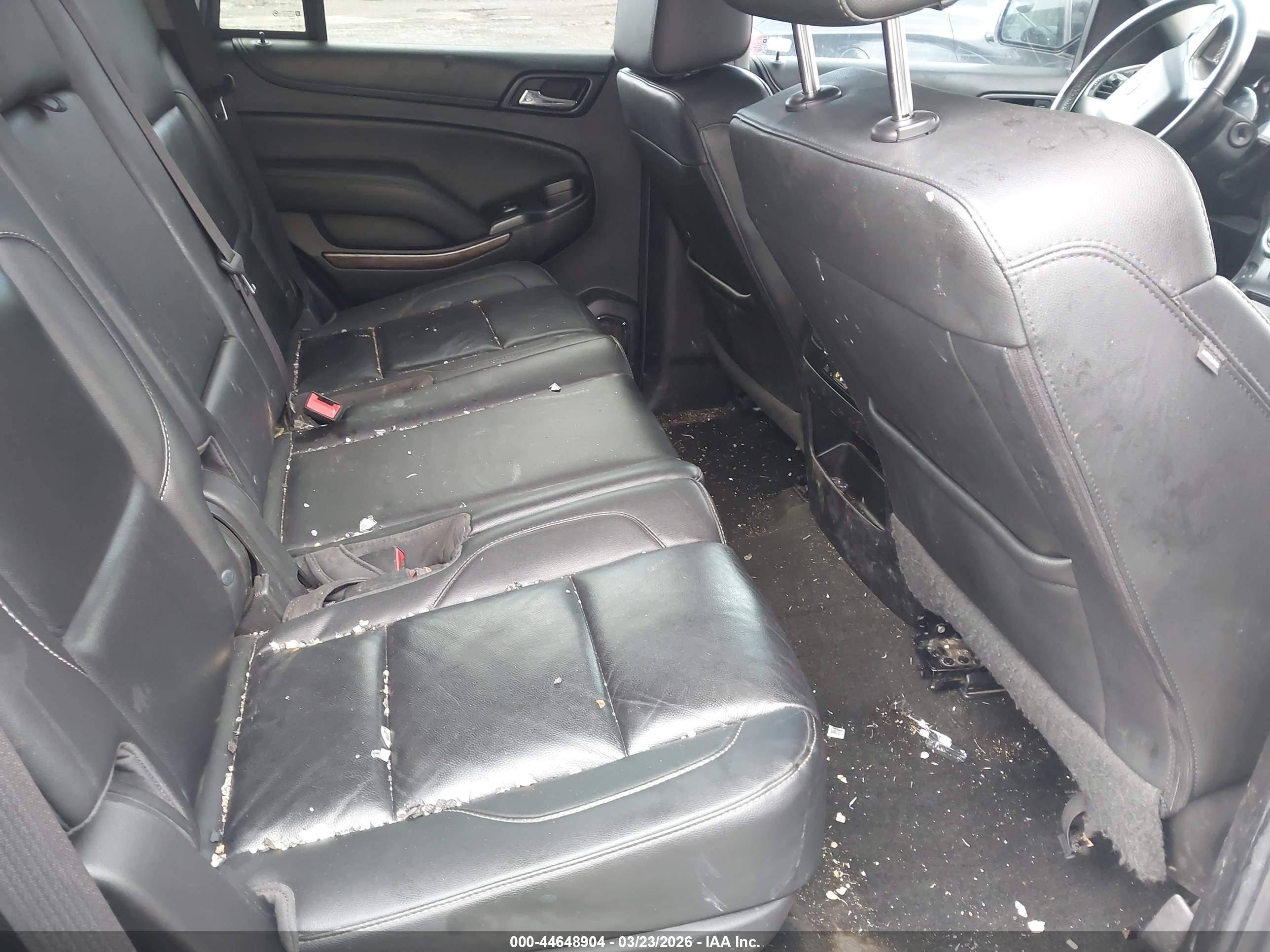 CHEVROLET TAHOE image 8