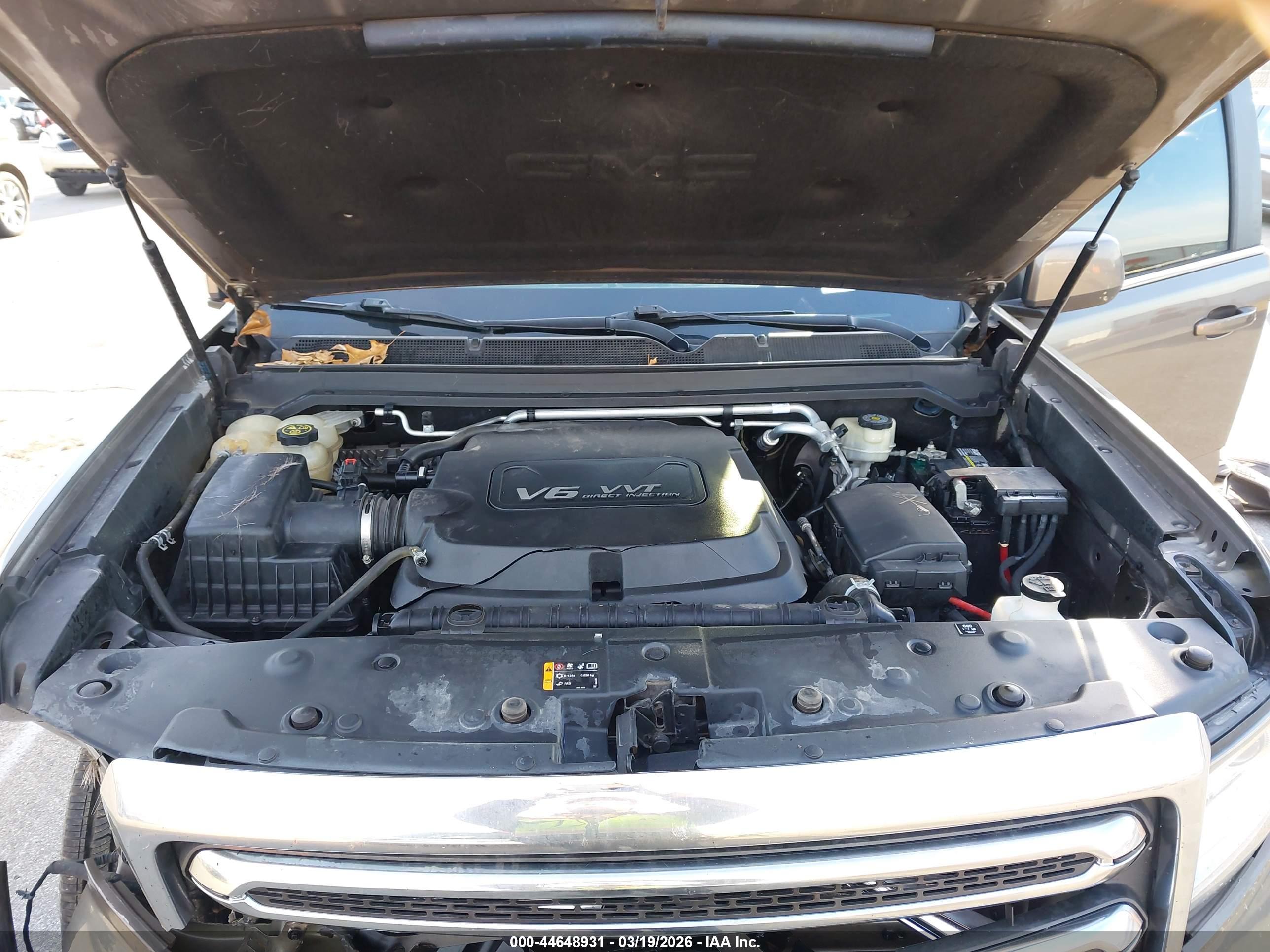 GMC CANYON image 10