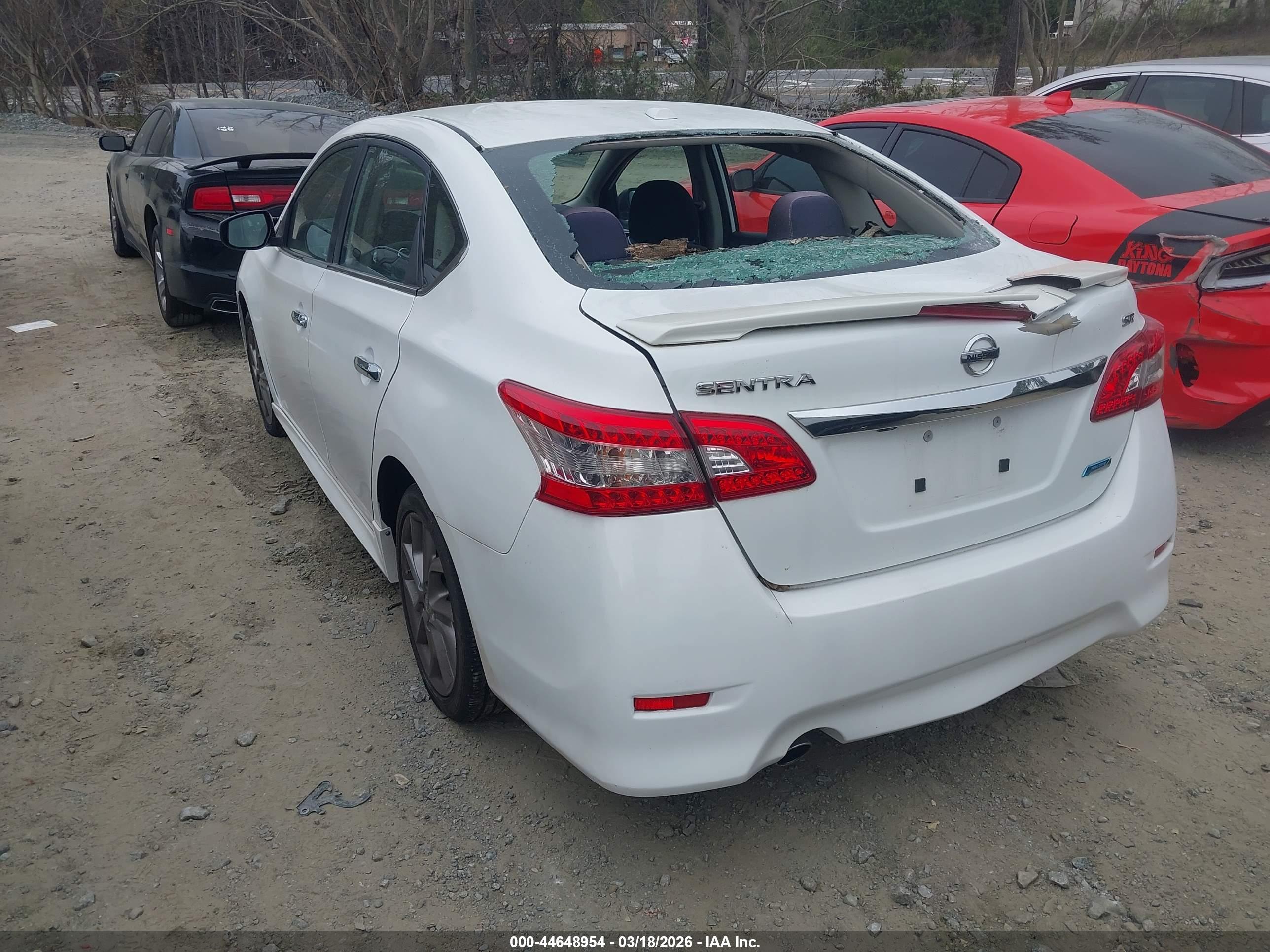 NISSAN SENTRA image 3