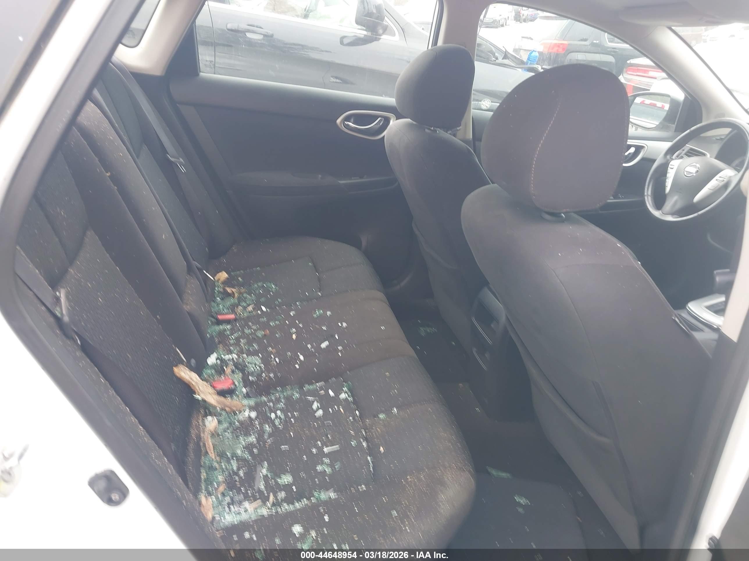 NISSAN SENTRA image 8