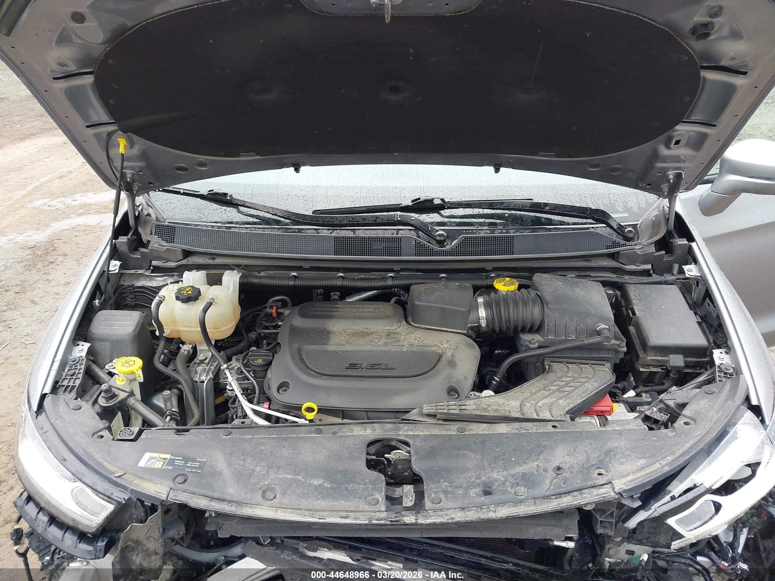 CHRYSLER PACIFICA image 10