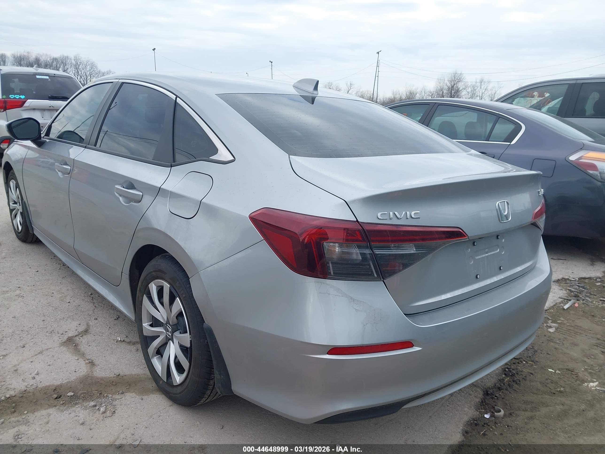 HONDA CIVIC image 3