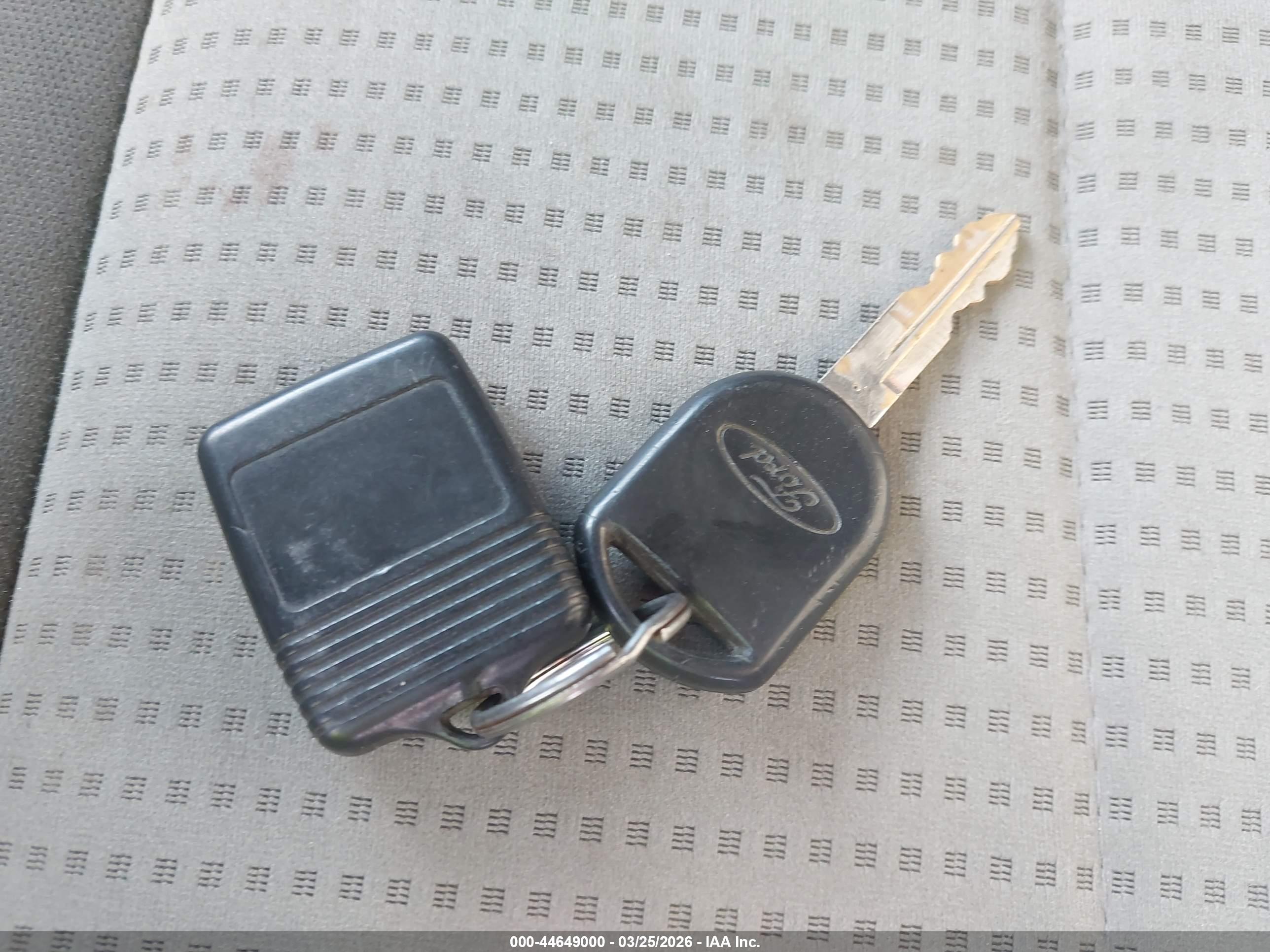 FORD F-150 image 11