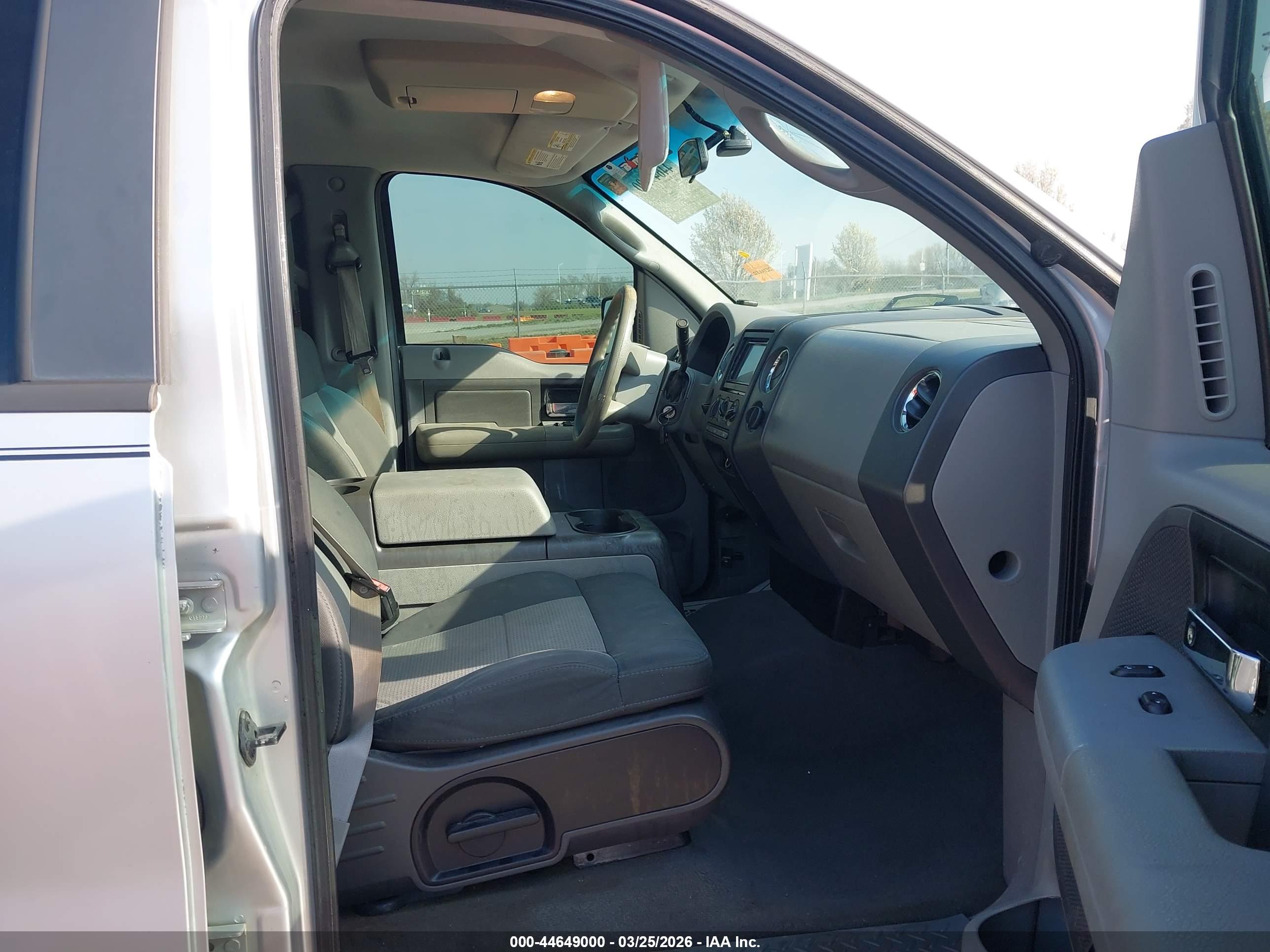 FORD F-150 image 5