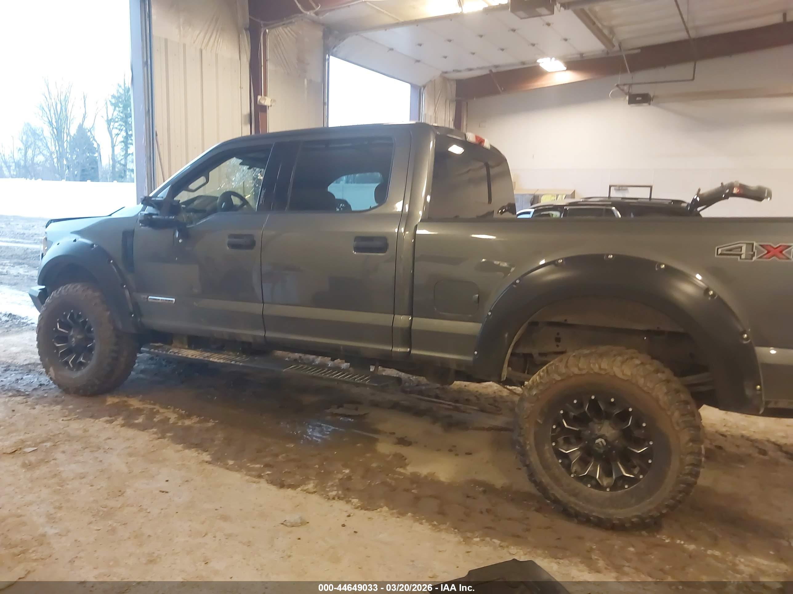 FORD F-250 image 3