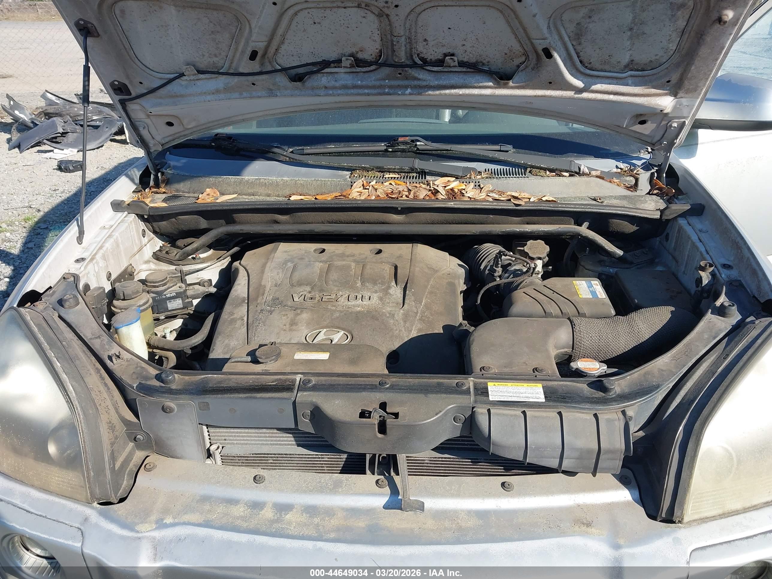 HYUNDAI TUCSON image 10