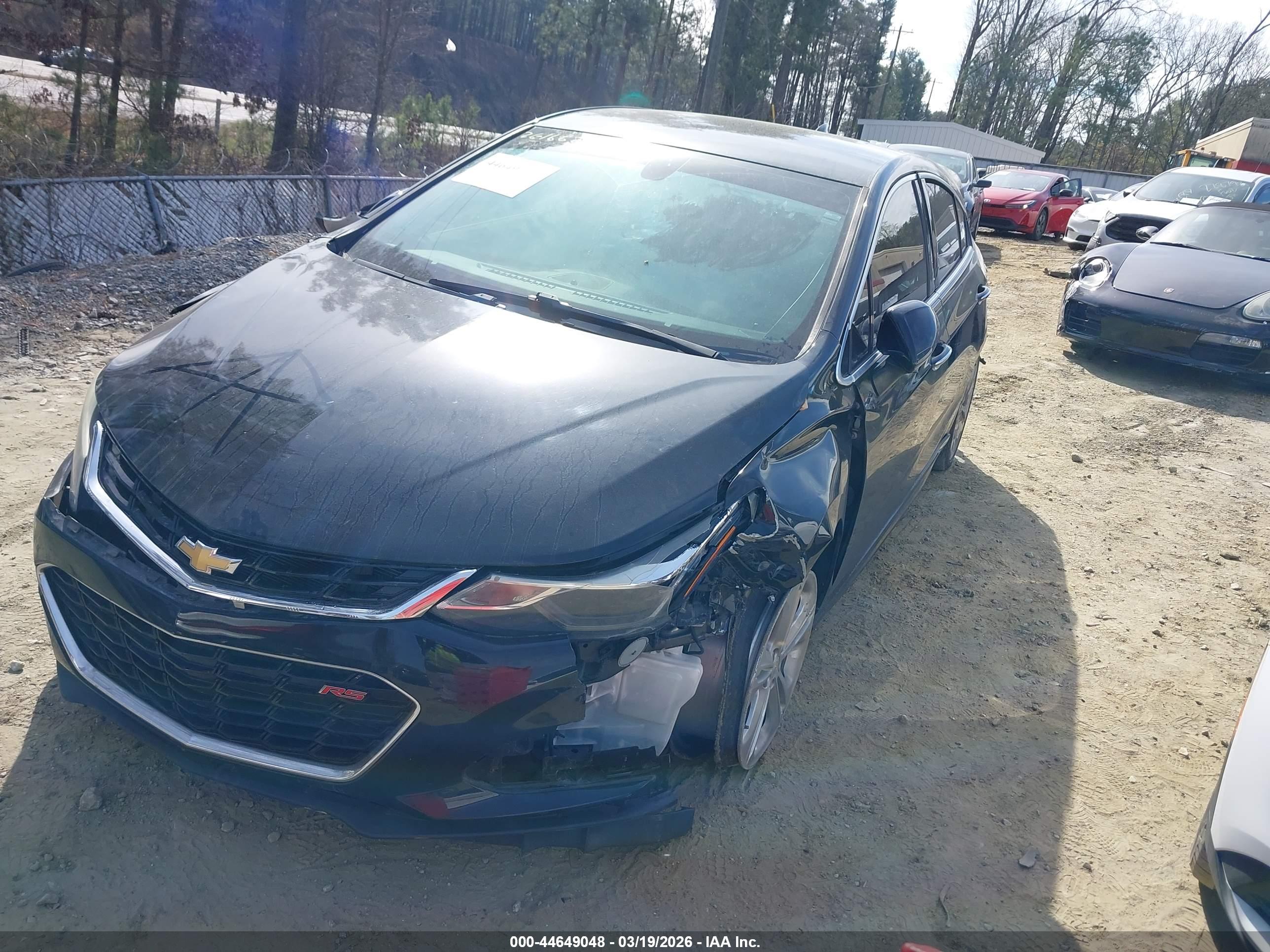 CHEVROLET CRUZE image 2