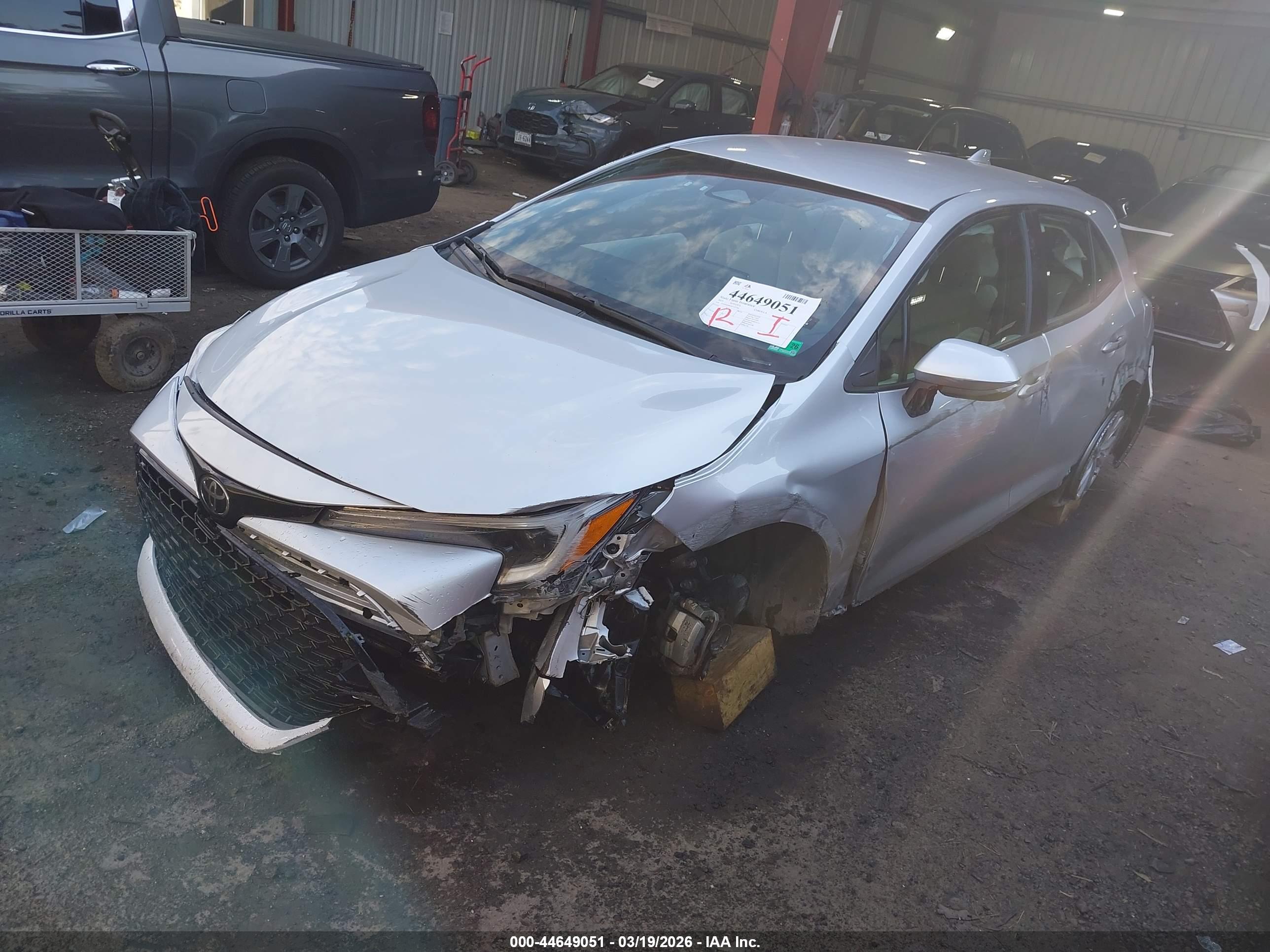 TOYOTA COROLLA image 2