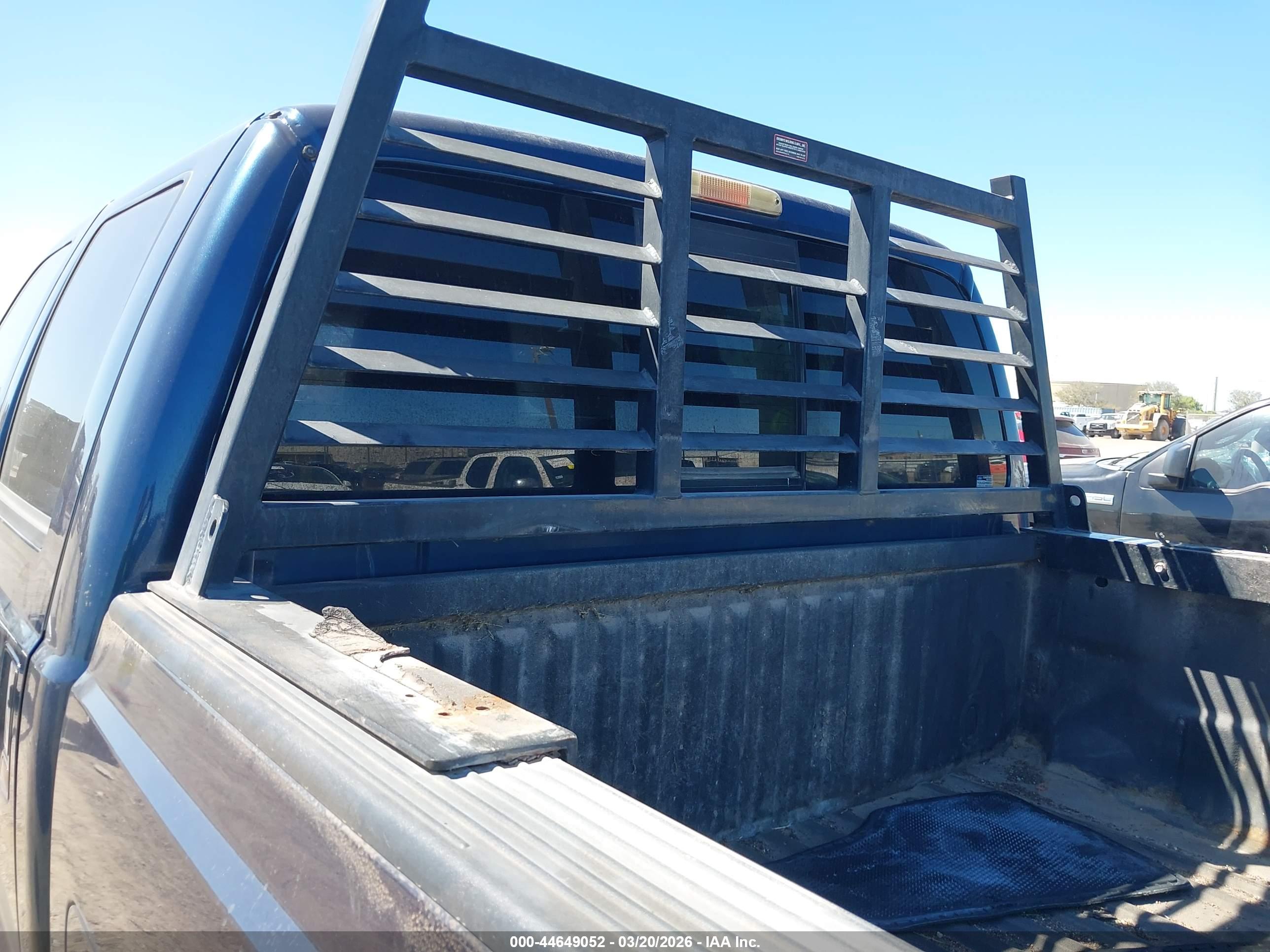 FORD F-350 image 8