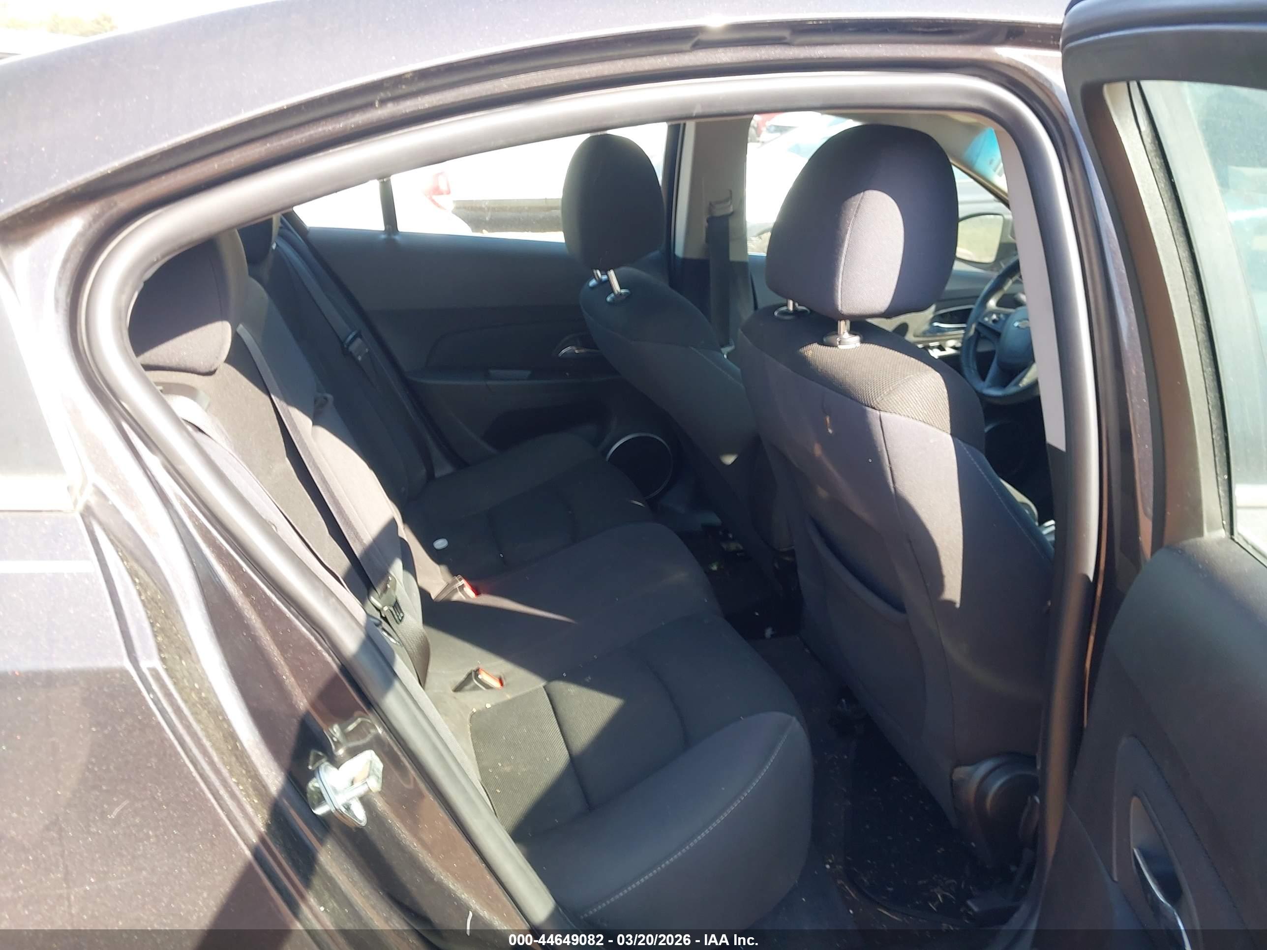 CHEVROLET CRUZE image 8