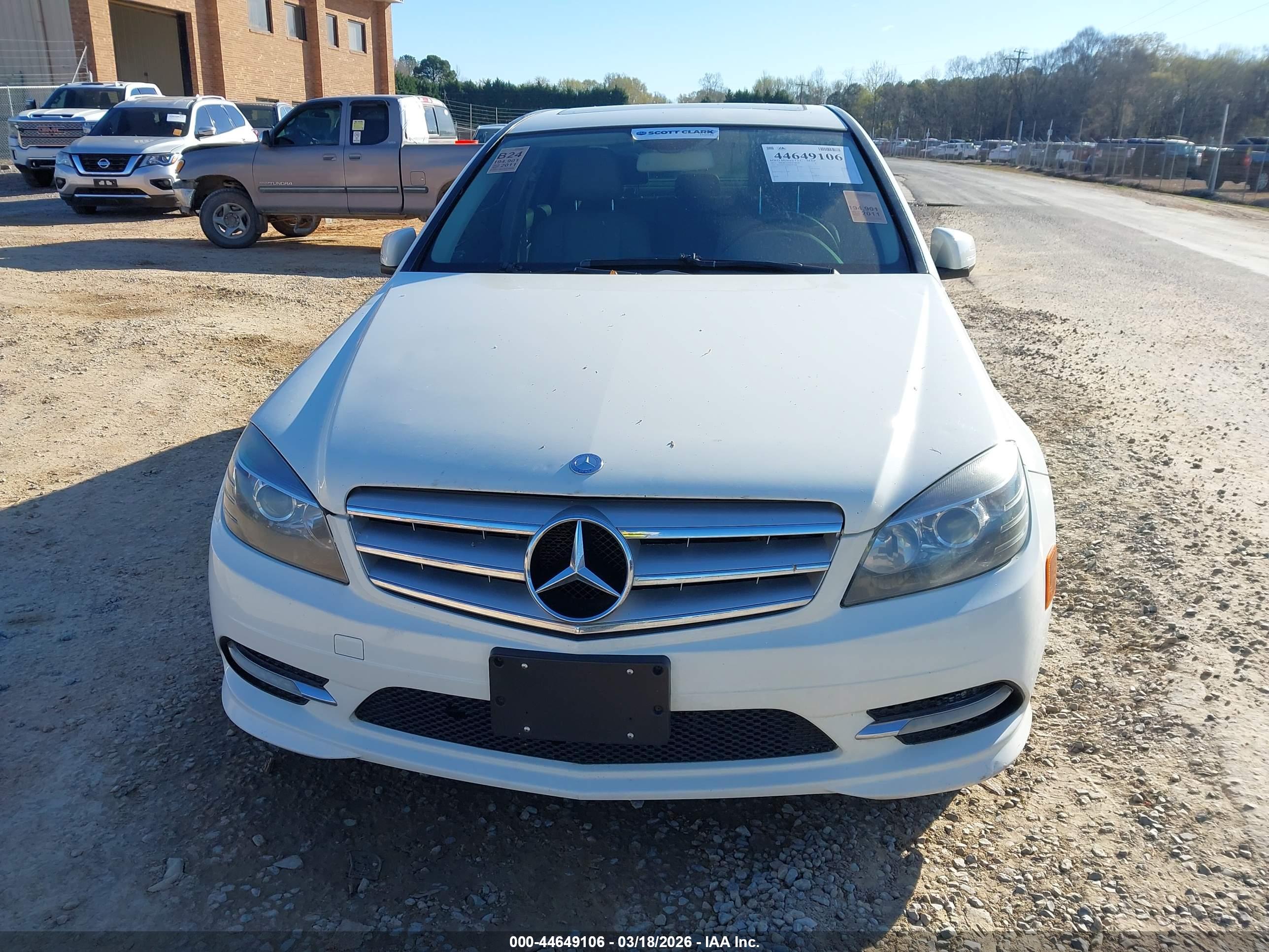 MERCEDES-BENZ C image 6
