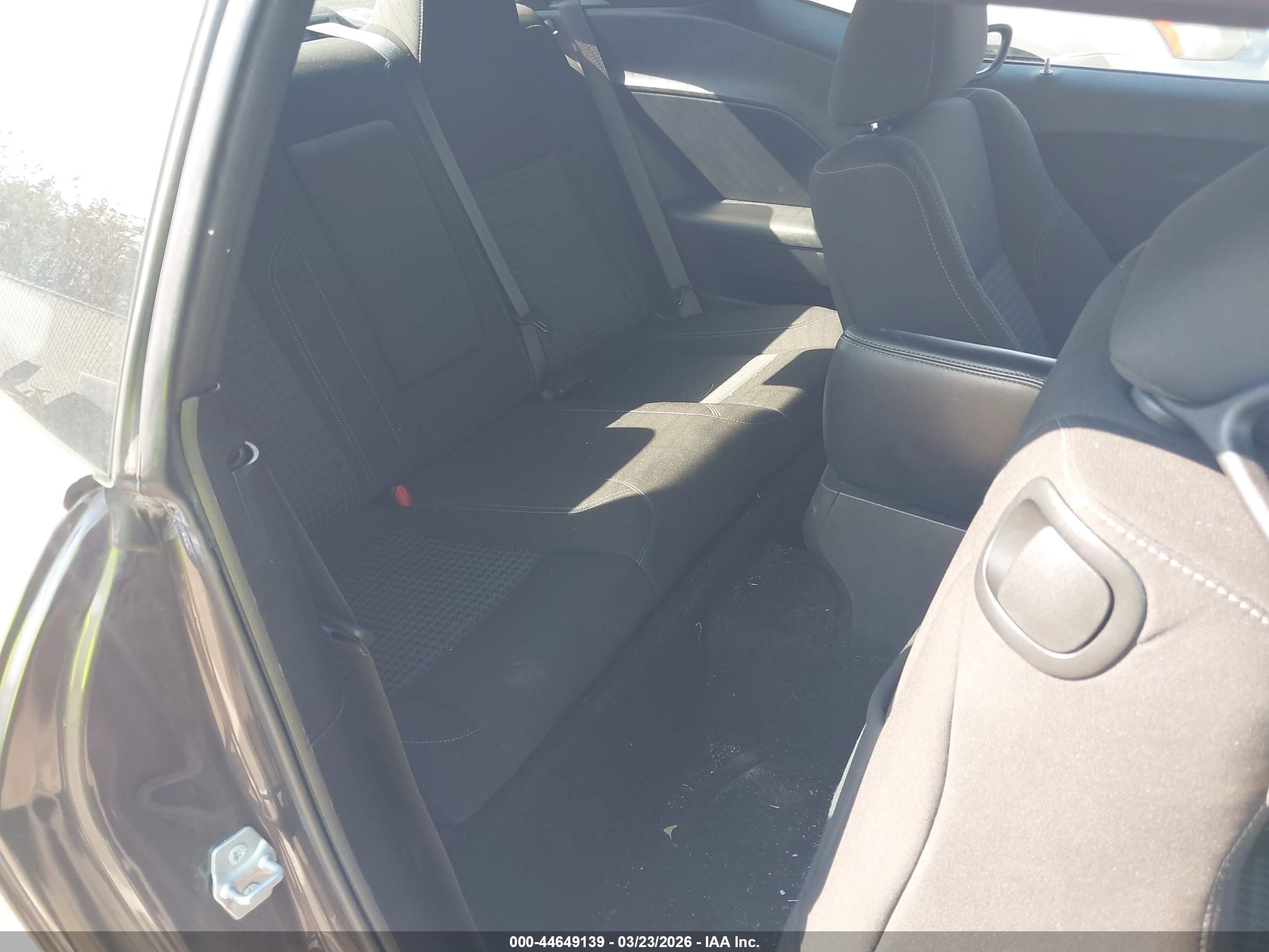 DODGE CHALLENGER image 8