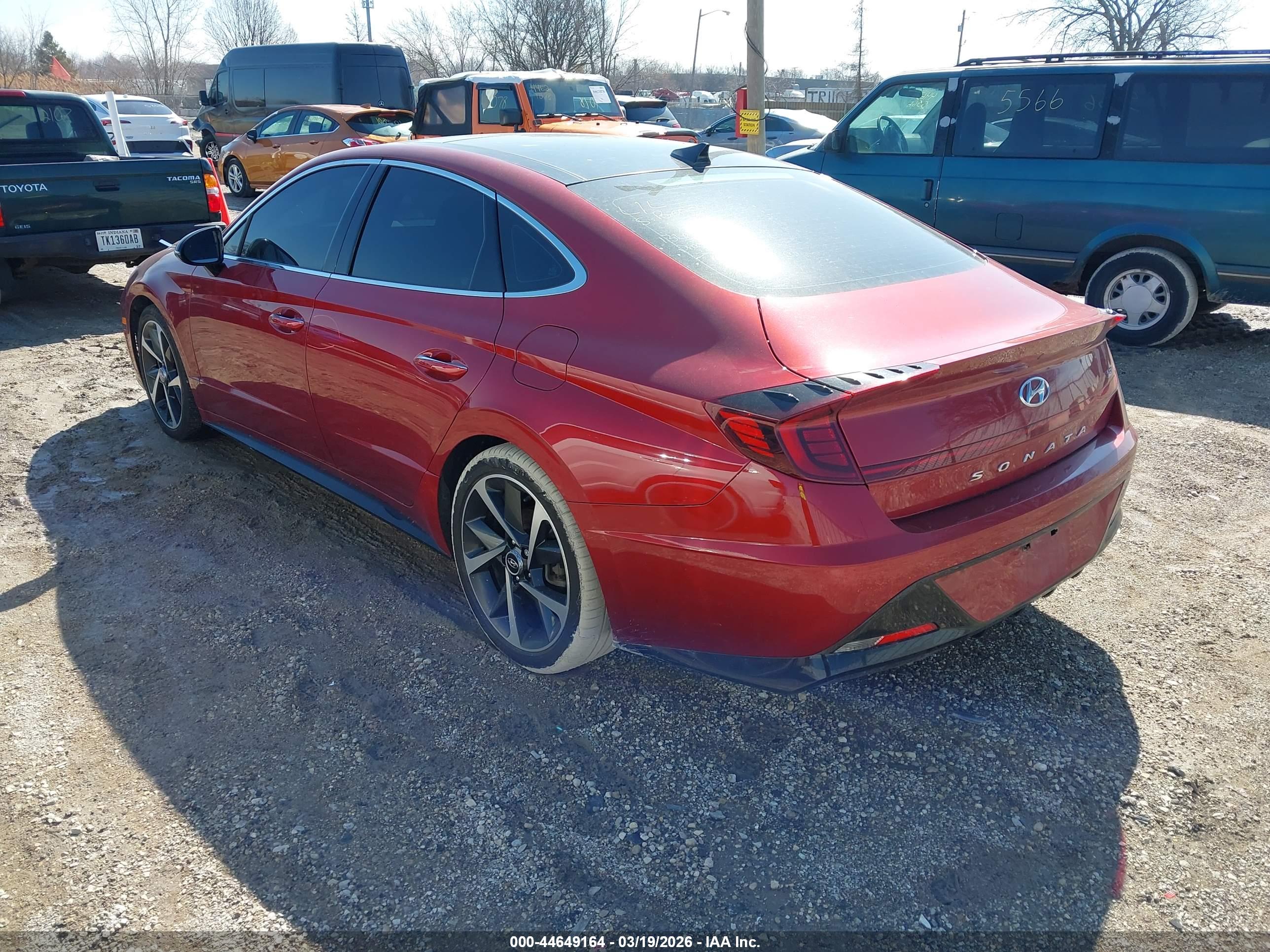 HYUNDAI SONATA image 3