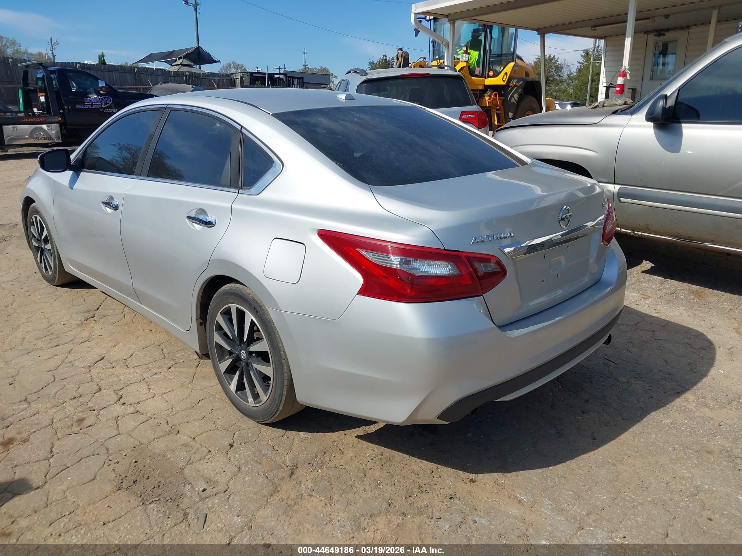 NISSAN ALTIMA image 3