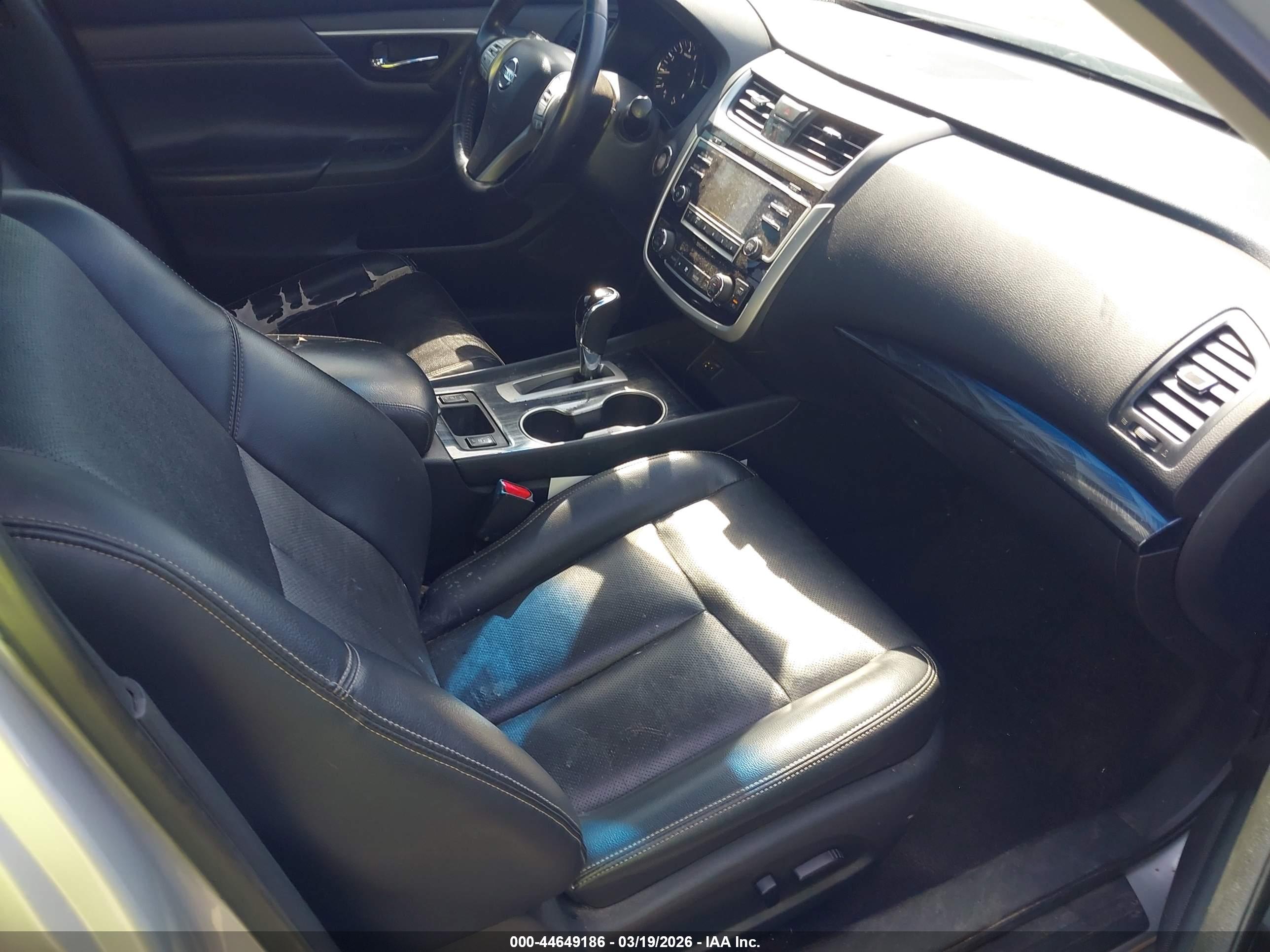 NISSAN ALTIMA image 5