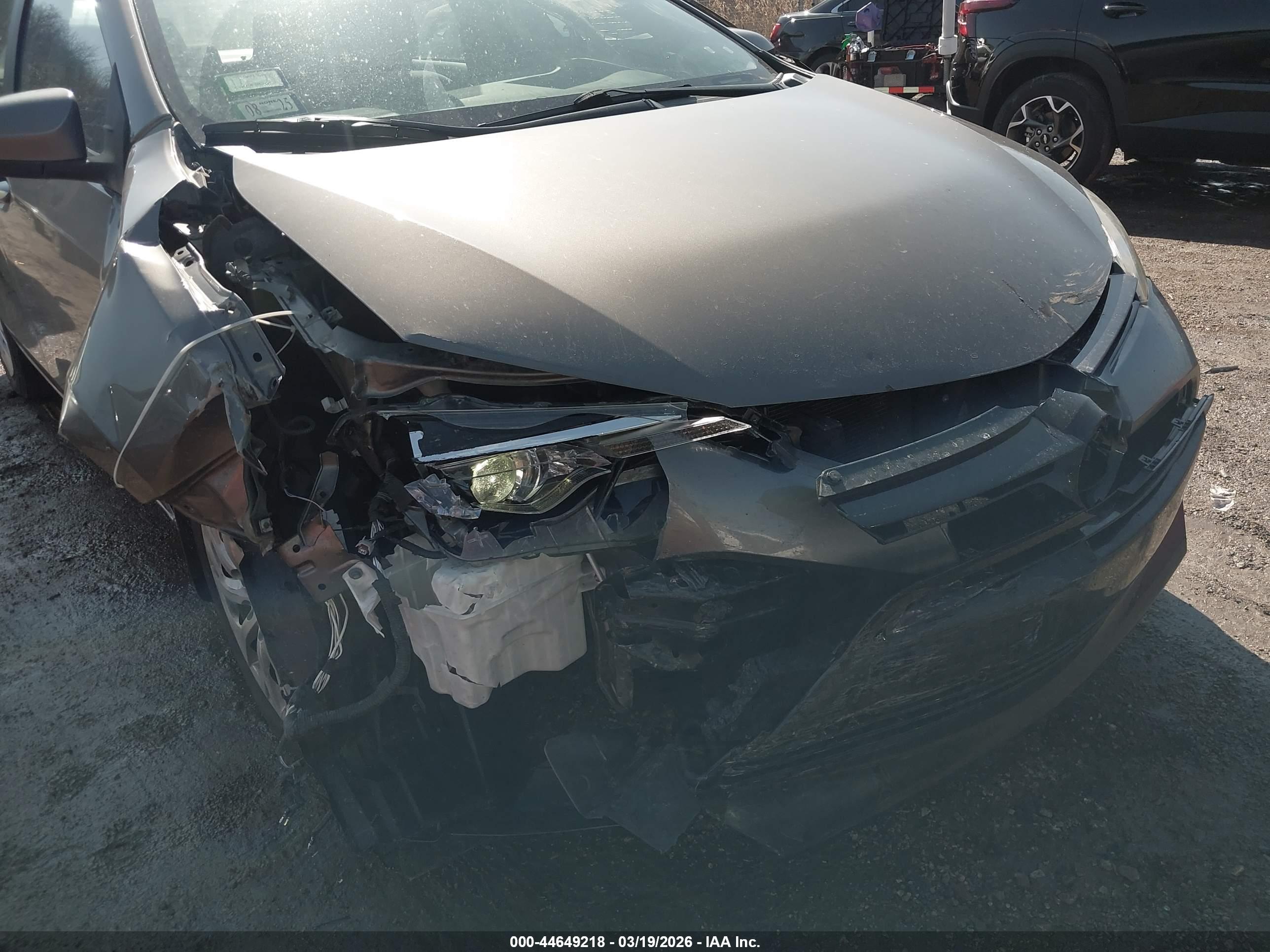 TOYOTA COROLLA image 6