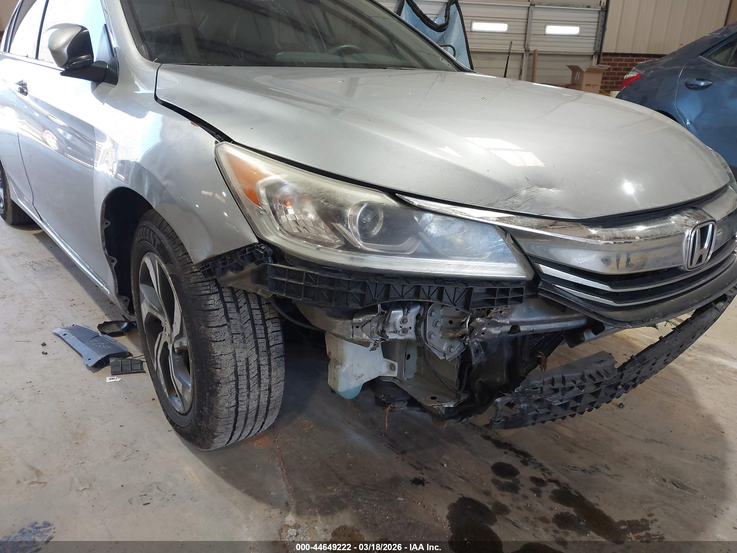 HONDA ACCORD image 6