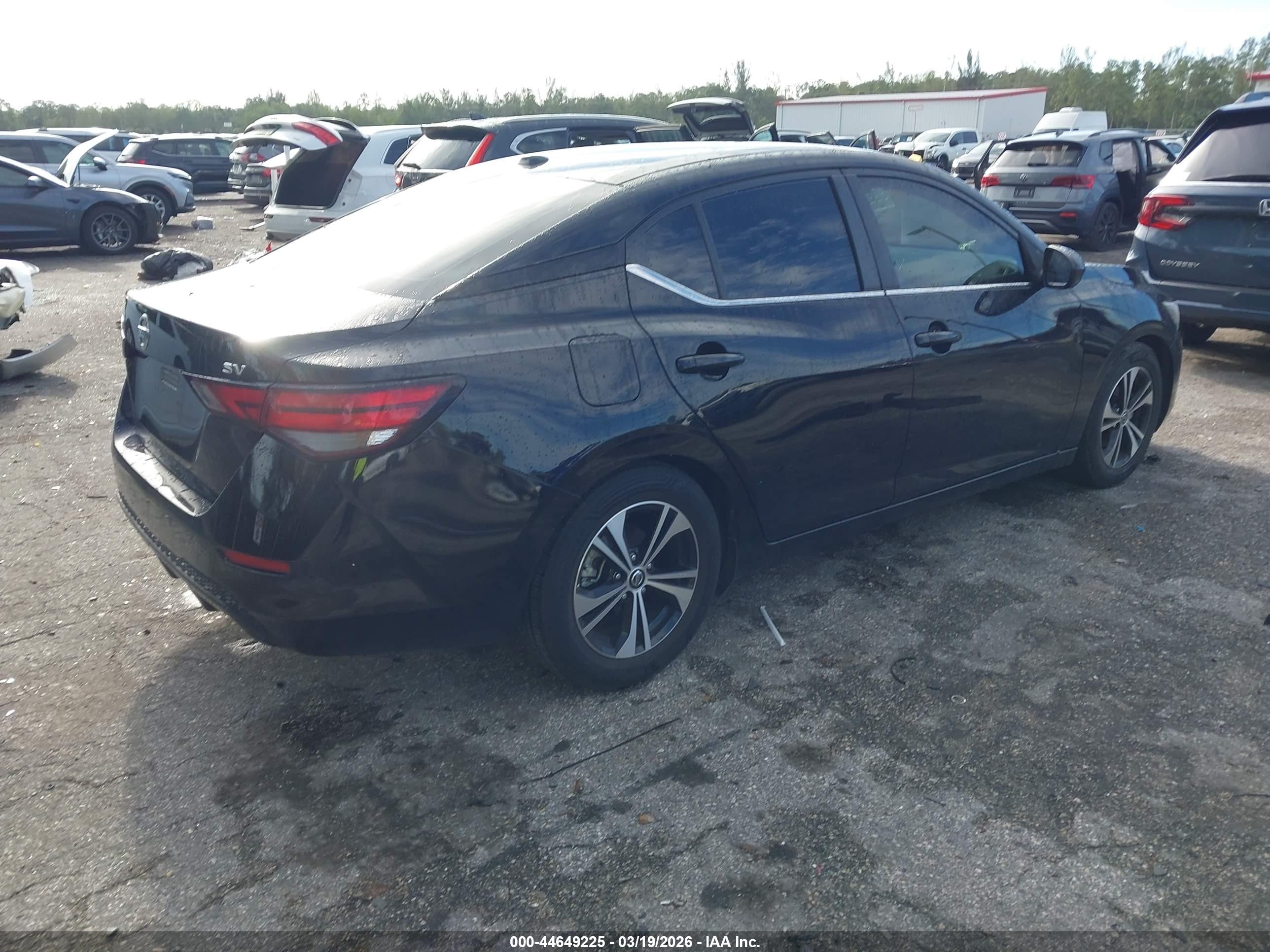 NISSAN SENTRA image 4