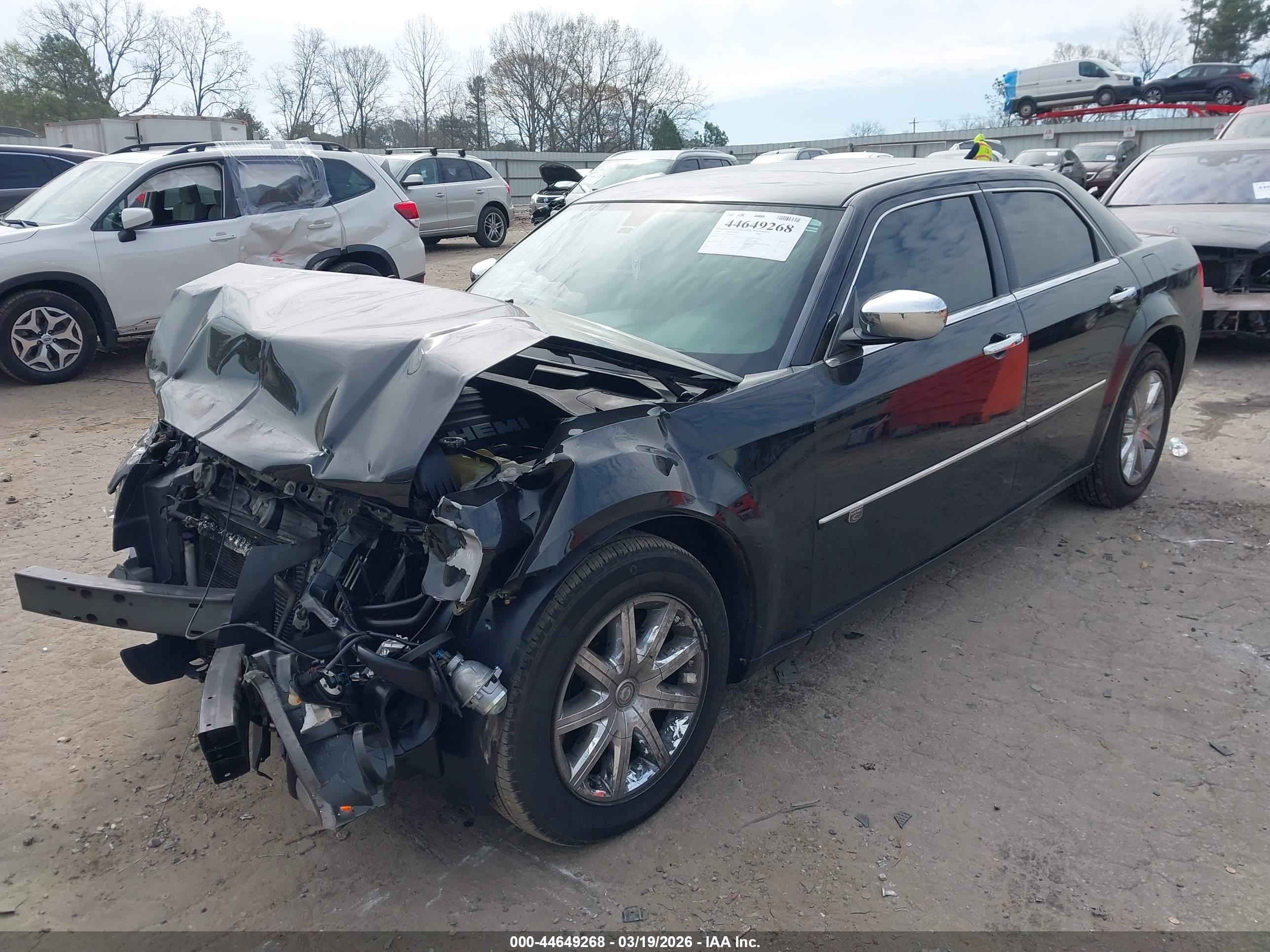CHRYSLER 300C image 2