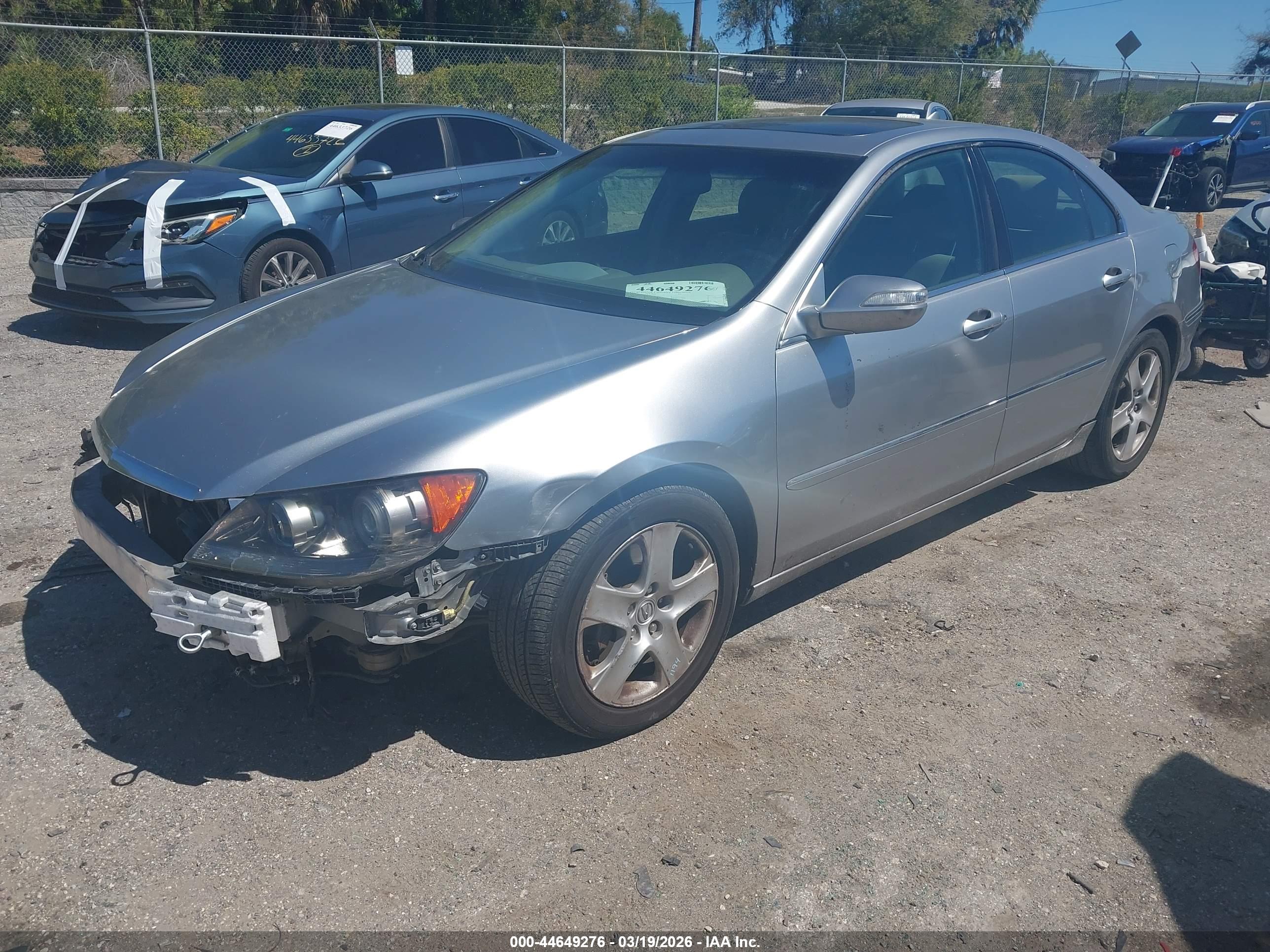 ACURA RL image 2