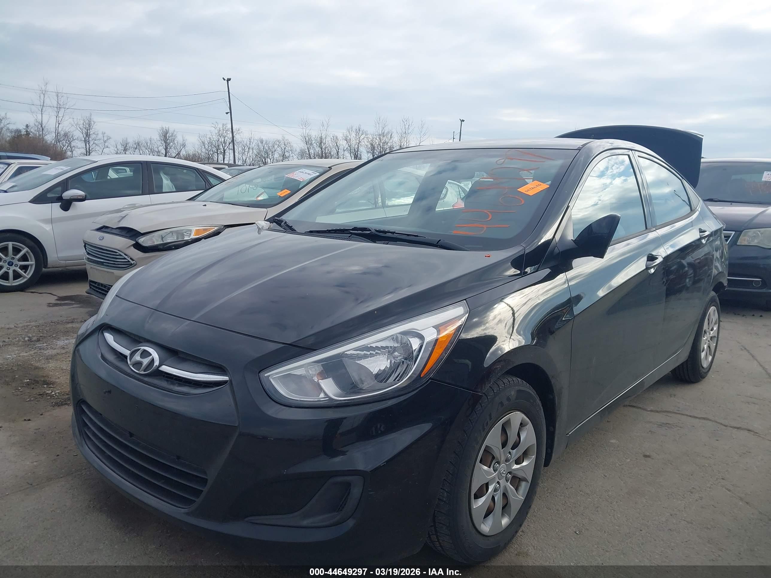 HYUNDAI ACCENT image 2