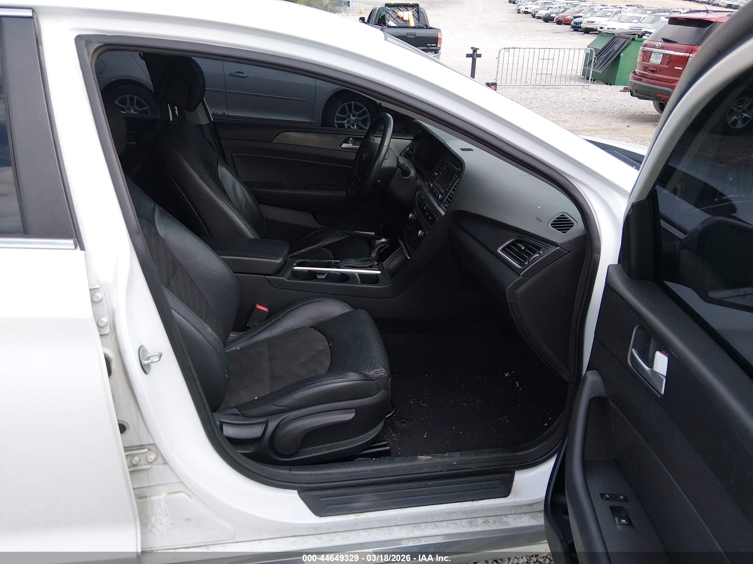 HYUNDAI SONATA image 5